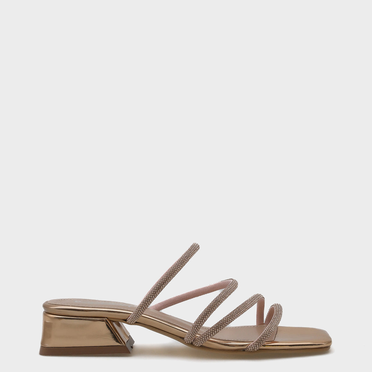 Lindsy Küt Burunlu Taşlı Bantlı Kısa Topuklu Ayna Kumaş Kadın Terlik