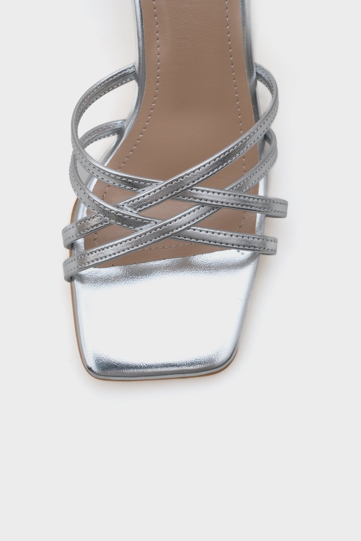 Liora Küt Burunlu Topuklu Bantlı Kadın Terlik