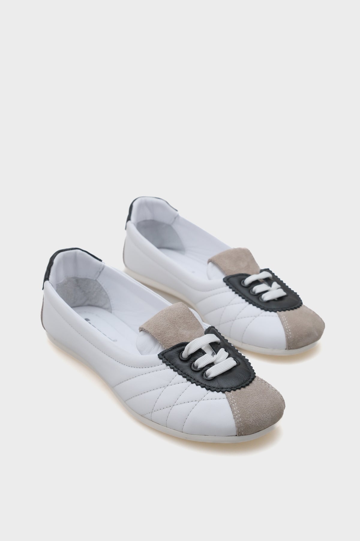 Flora Bağcıklı Hakiki Deri Kadın Spor Ayakkabı Sneaker