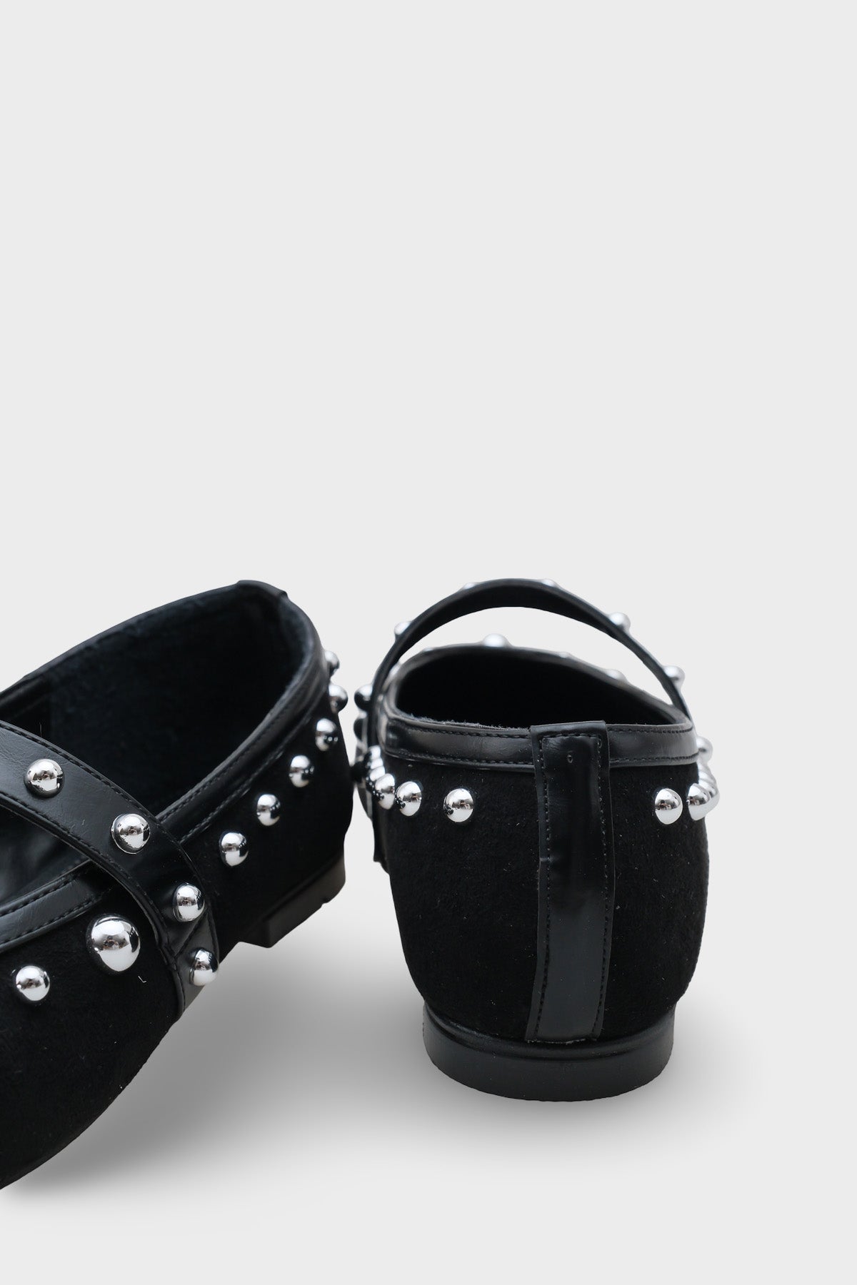 Ruthie Zımbalı Süet Görünümlü Babet