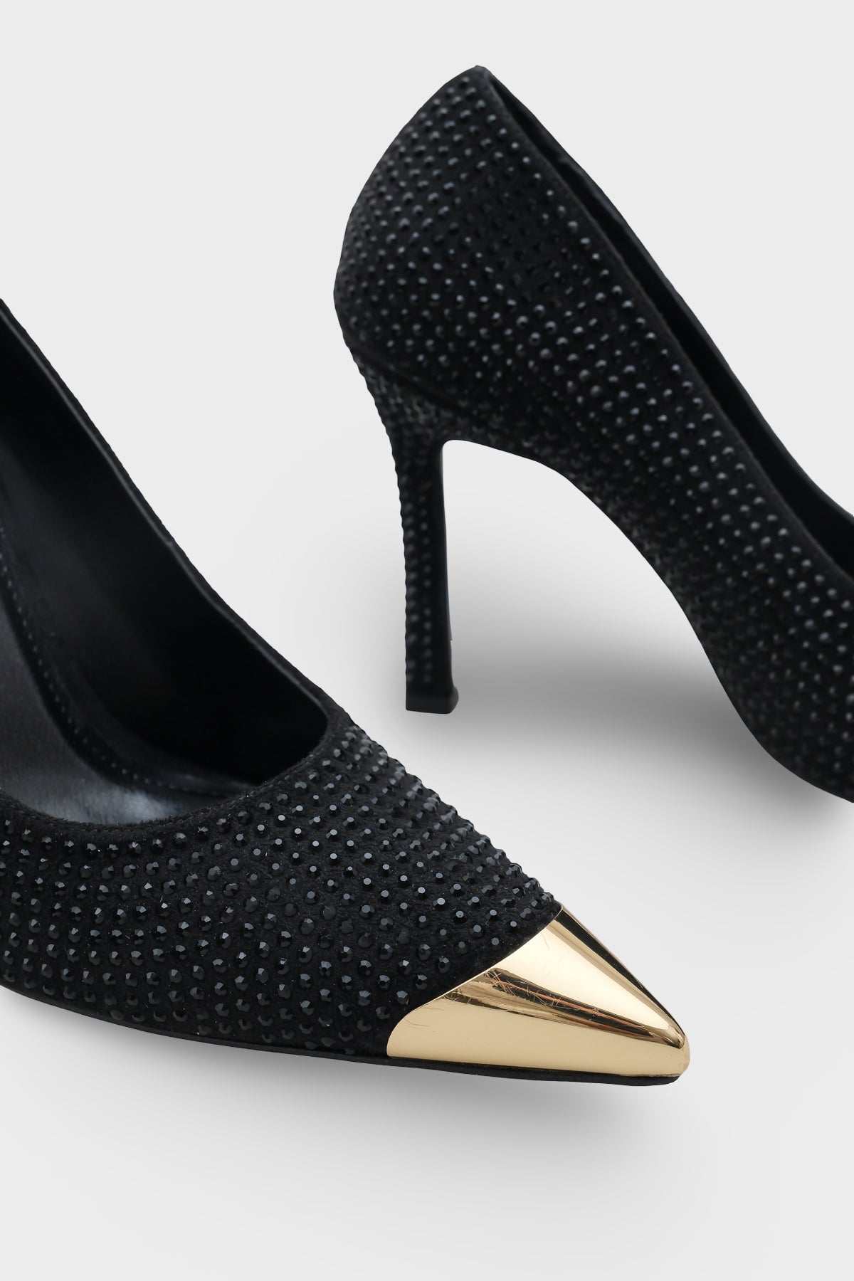 Olivia Taşlı Sivri Metal Burunlu Orta Topuklu Saten Abiye Stiletto