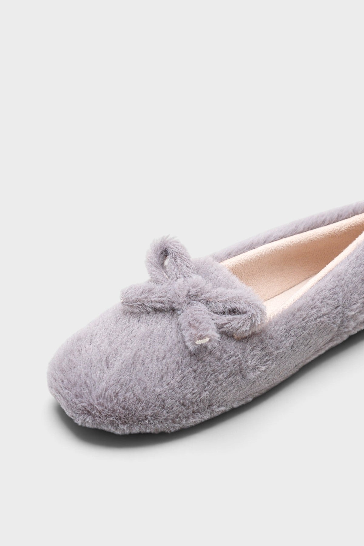 Patrica Peluş Fiyonklu Babet