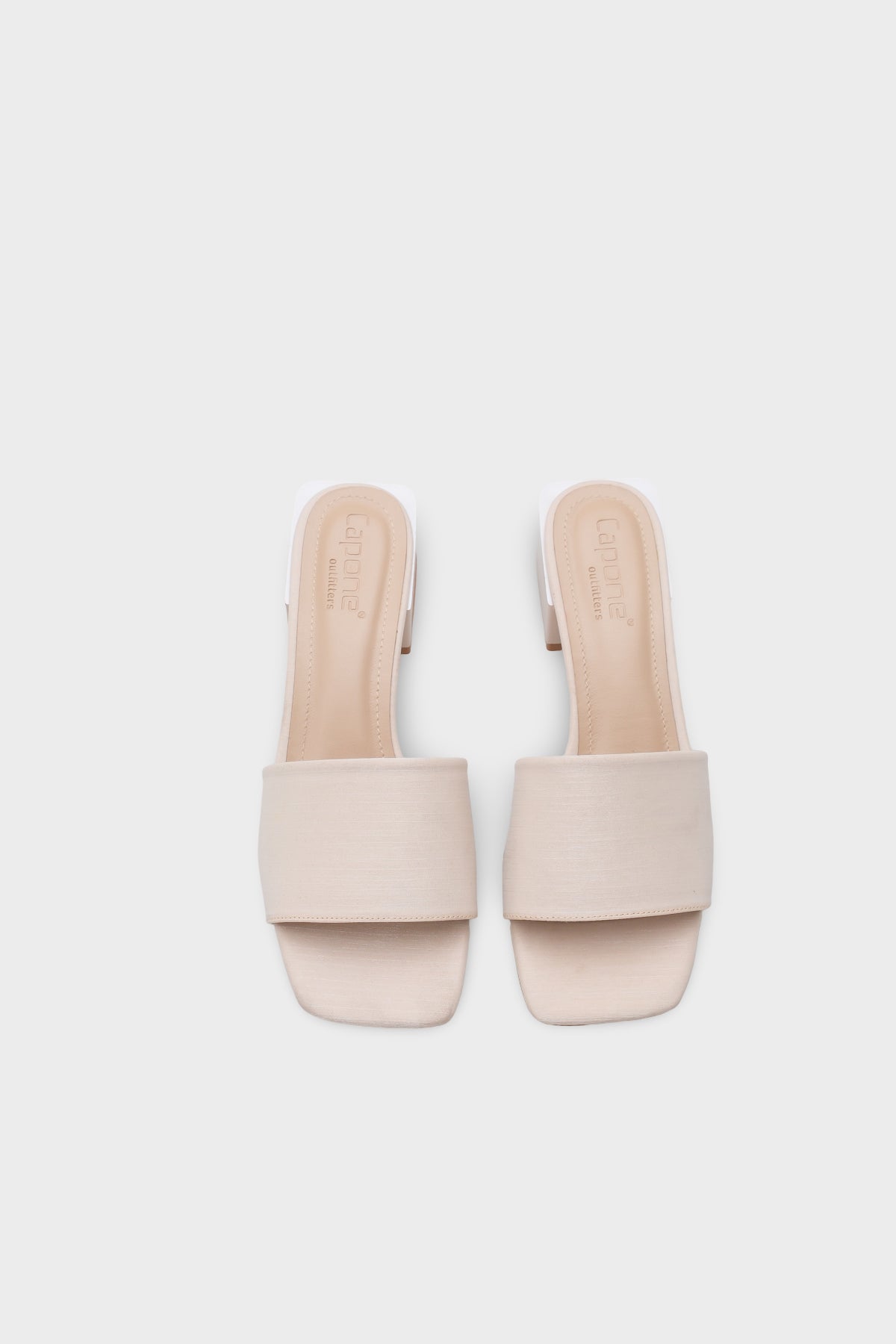 Cathleen  Küt Burunlu Orta Topuklu Saten Kadın Terlik