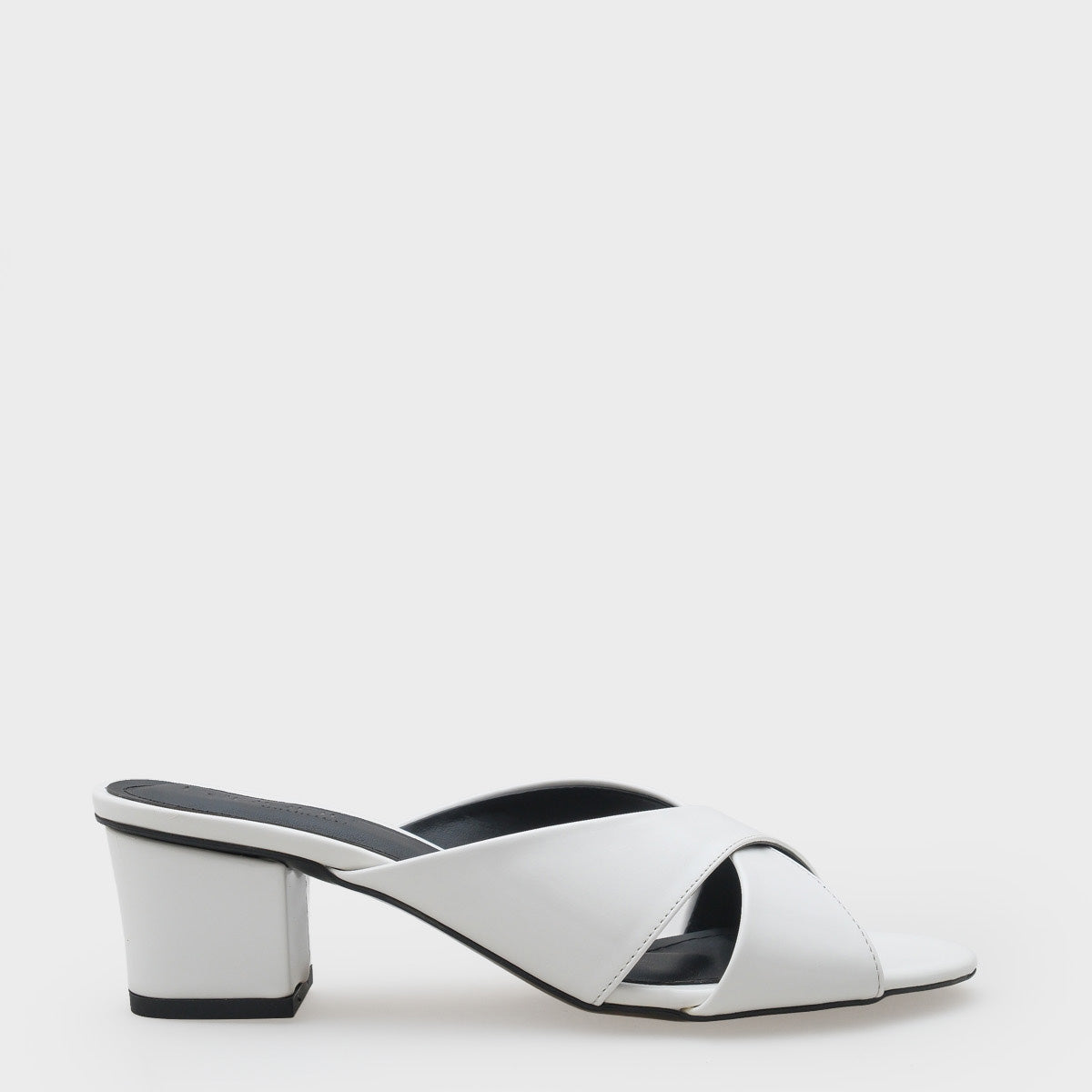 Taya Orta Topuklu Çapraz Bantlı Kadın Terlik