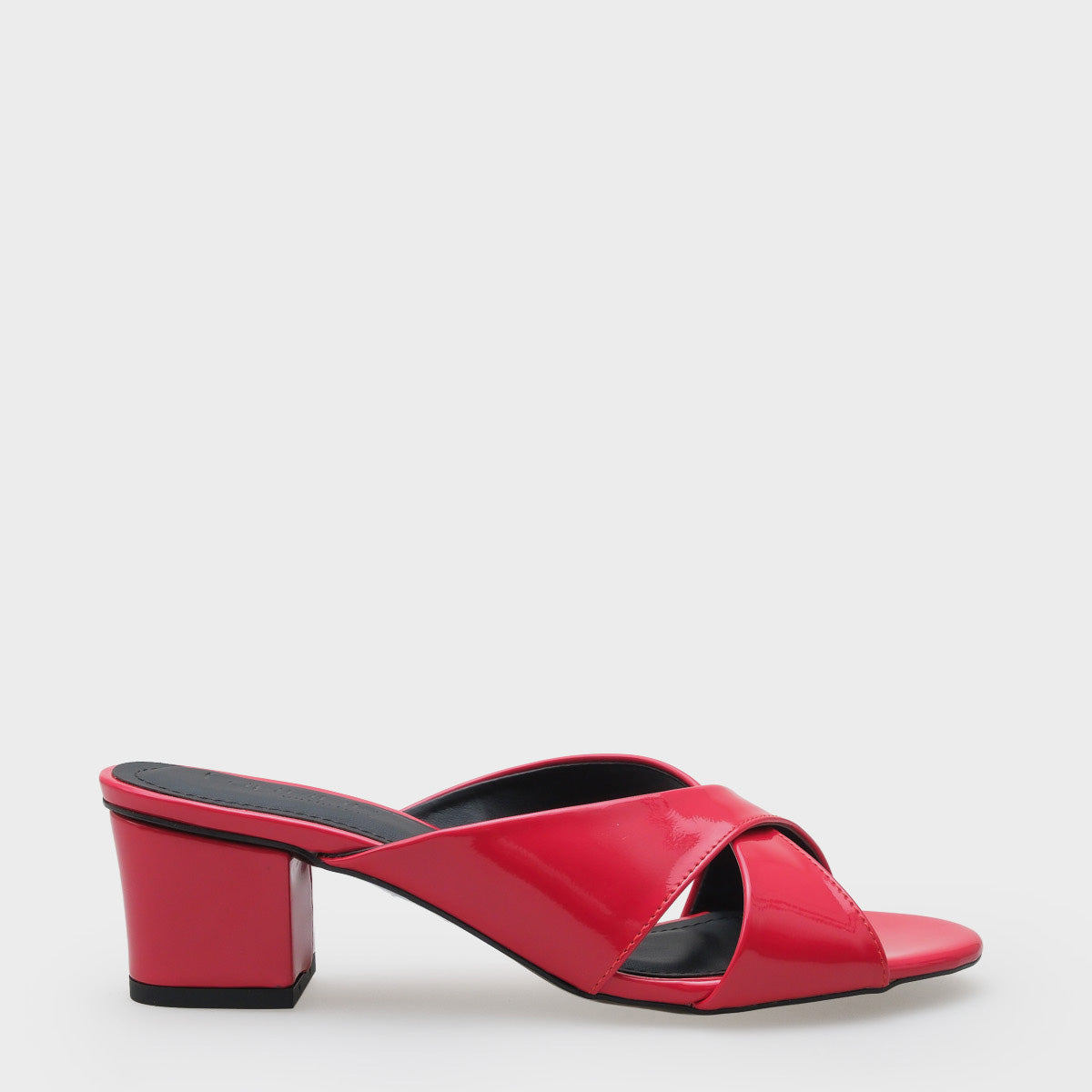 Taya Orta Topuklu Çapraz Bantlı Kadın Terlik