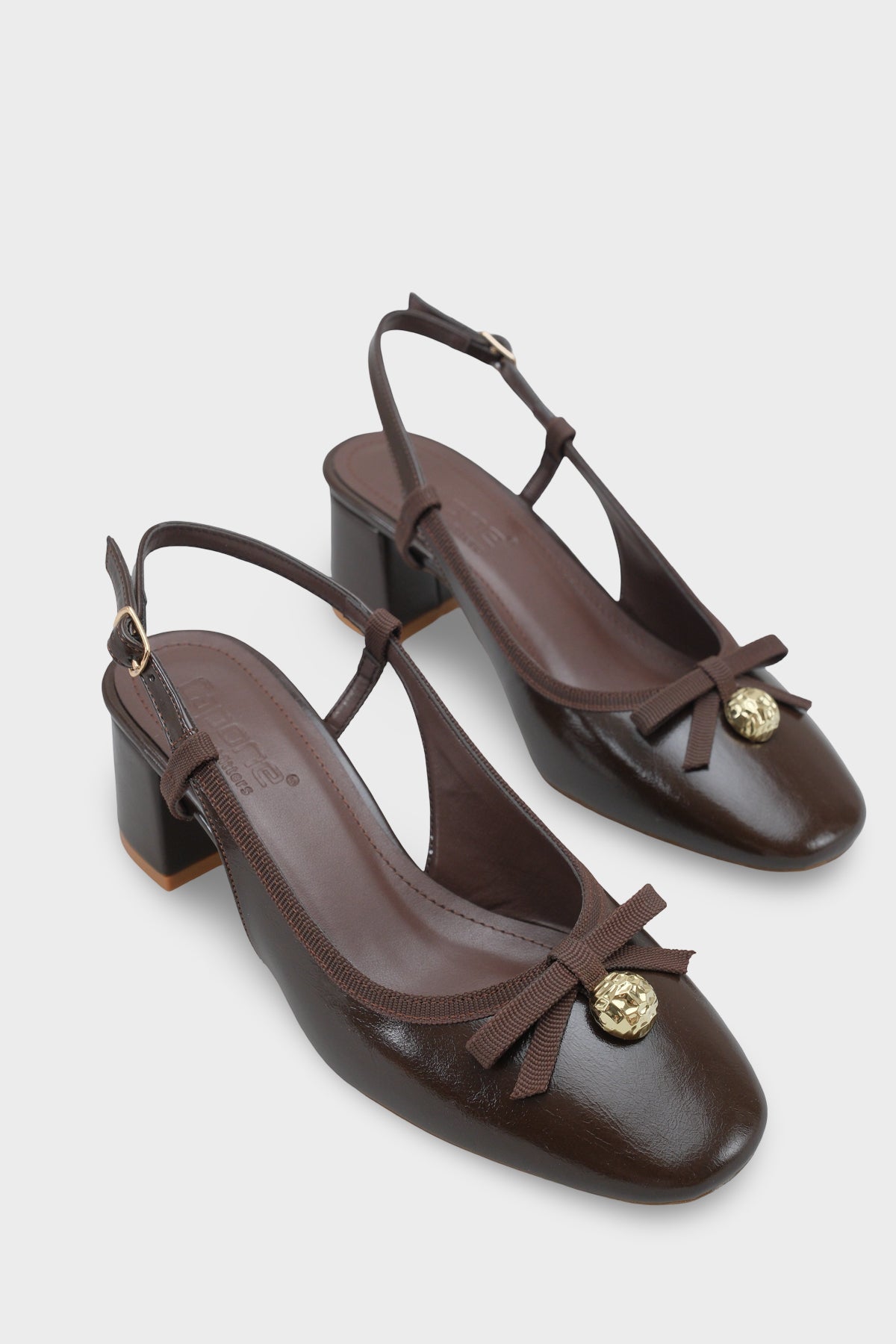 Arielle Yuvarlak Burunlu Bilekten Bantlı Orta Topuklu Fiyonklu Kadın Ayakkabı