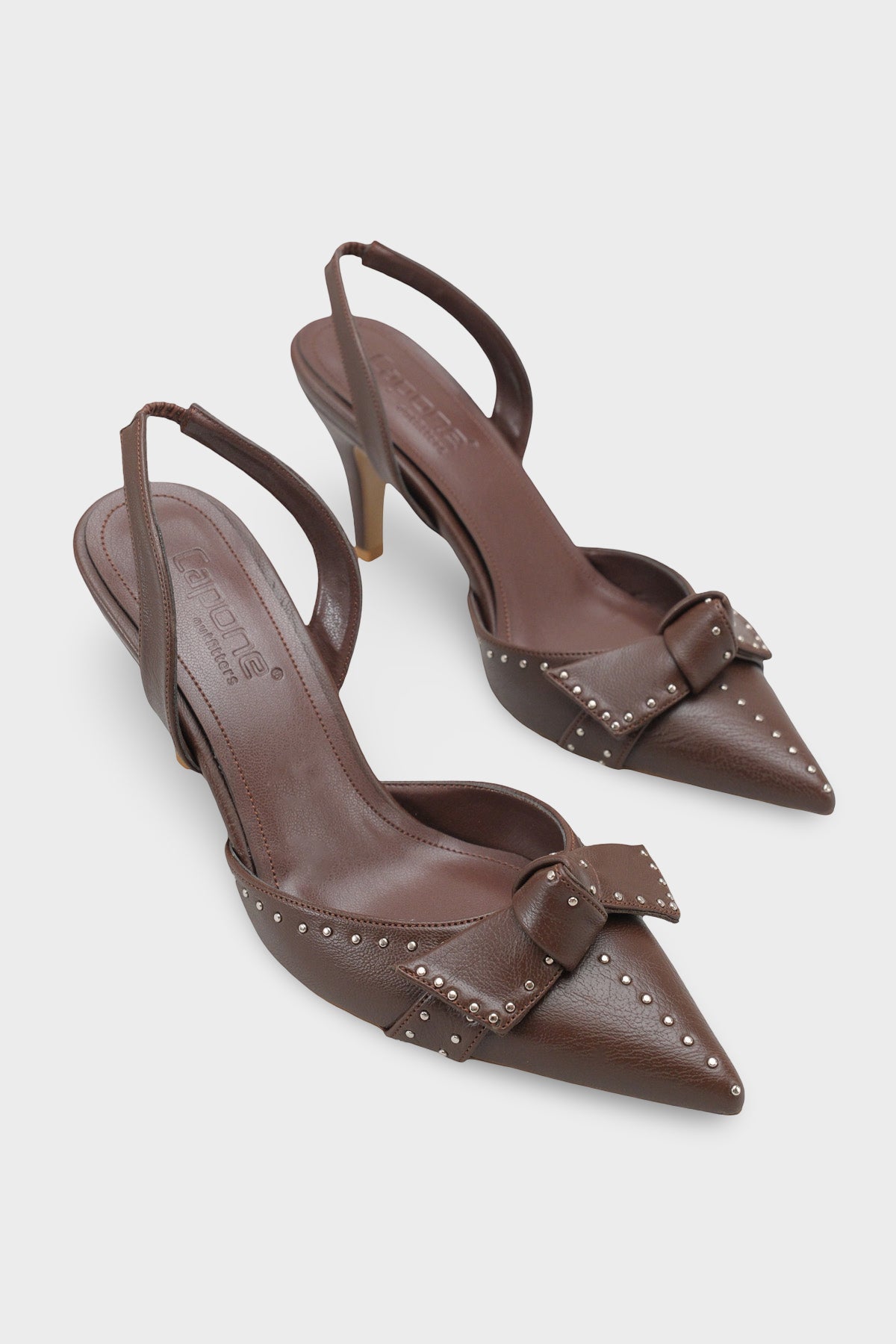 Gisela Orta Topuklu Metal Zımbalı Fiyonklu Arkası Açık Kadın Ayakkabı