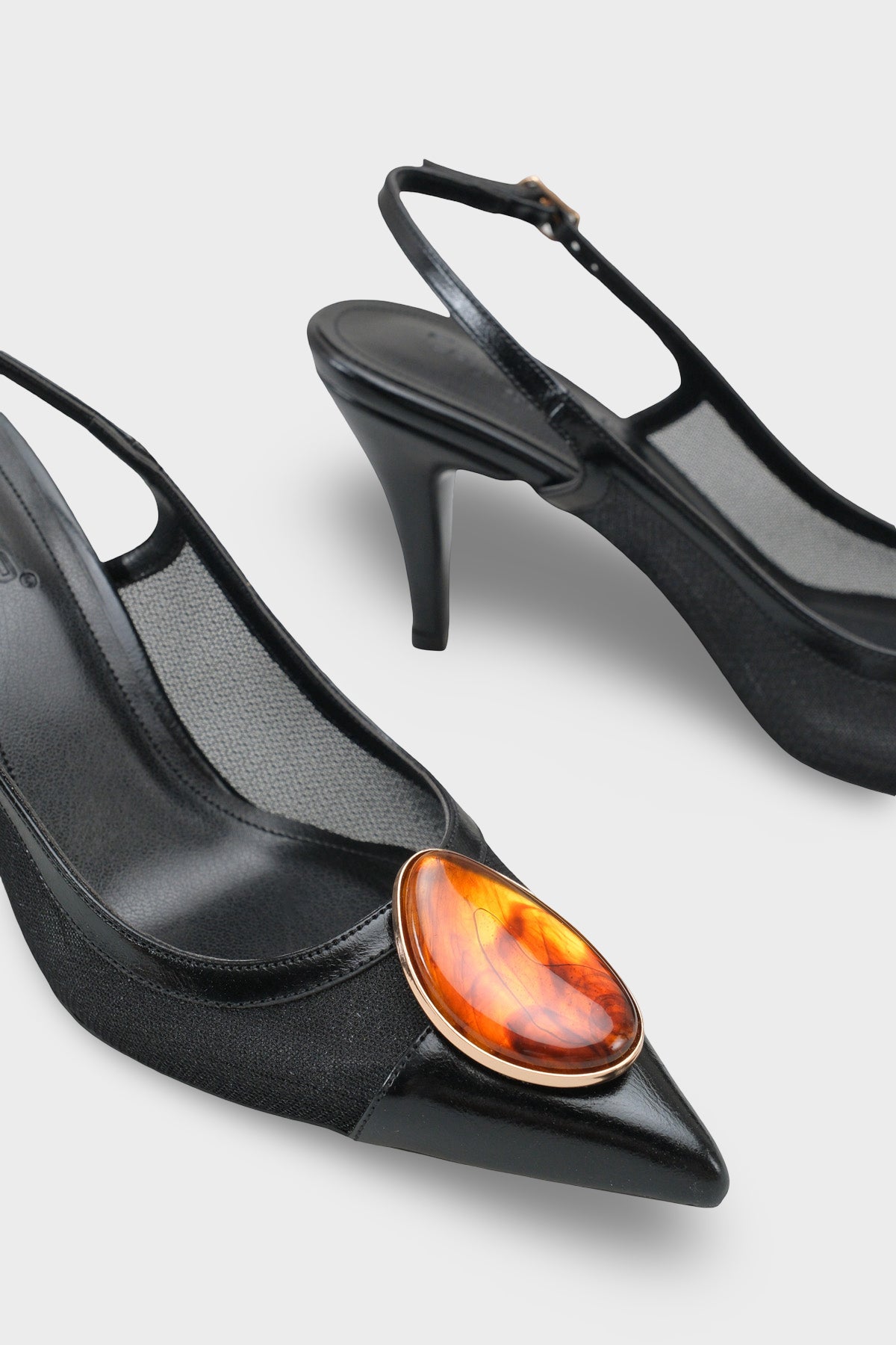 Liane Orta Topuklu Taşlı Fileli Arkası Açık Kadın Ayakkabı