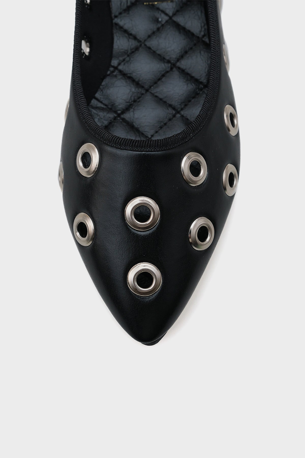 Alexa Metal Aksesuarlı Sivri Burunlu Babet