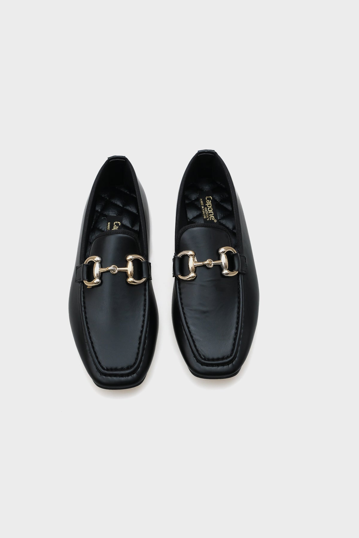 Metal Tokalı Kadın Loafer