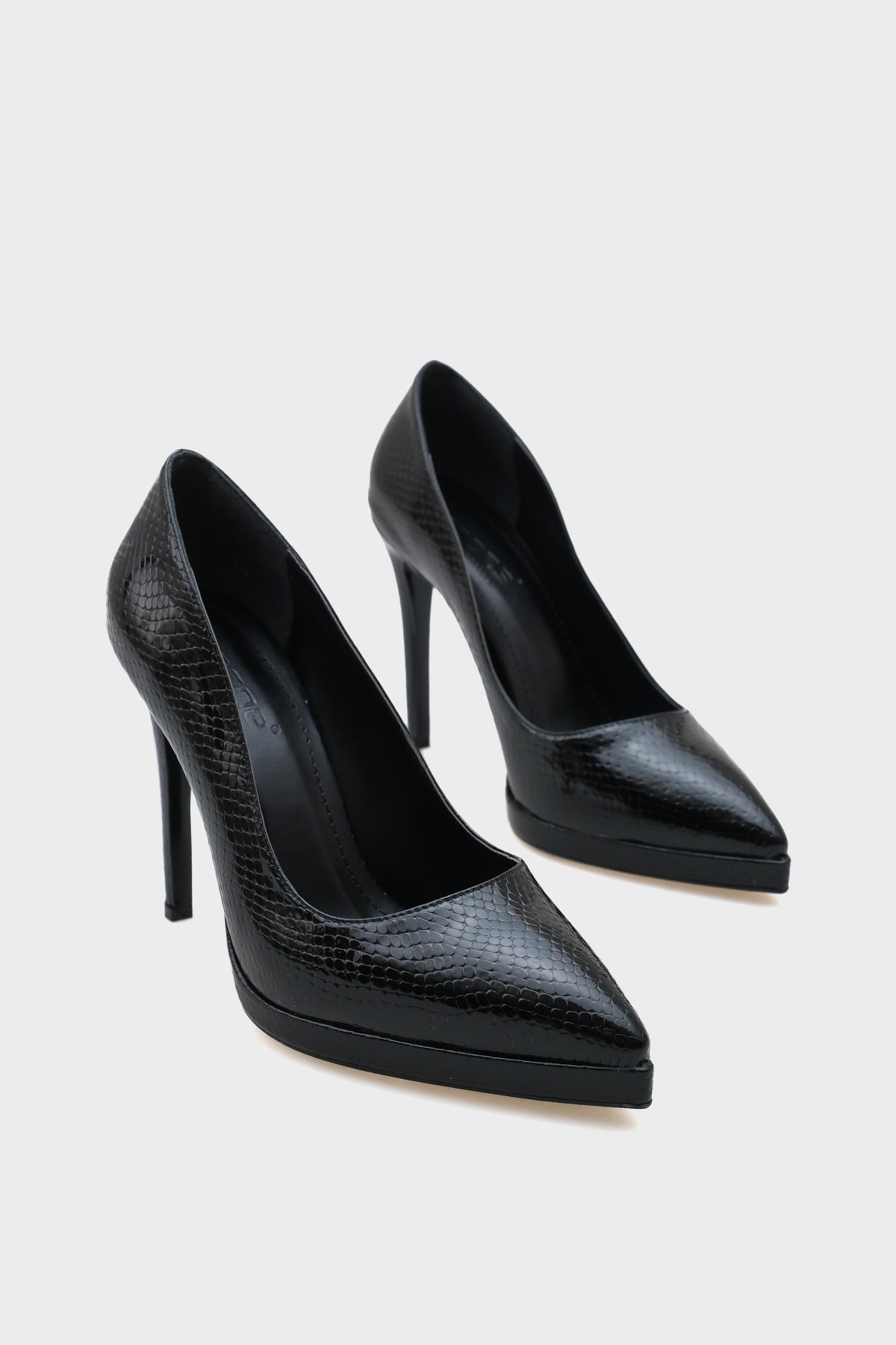 Helga Sivri Burunlu Platform Yüksek Topuklu Kadın Ayakkabı