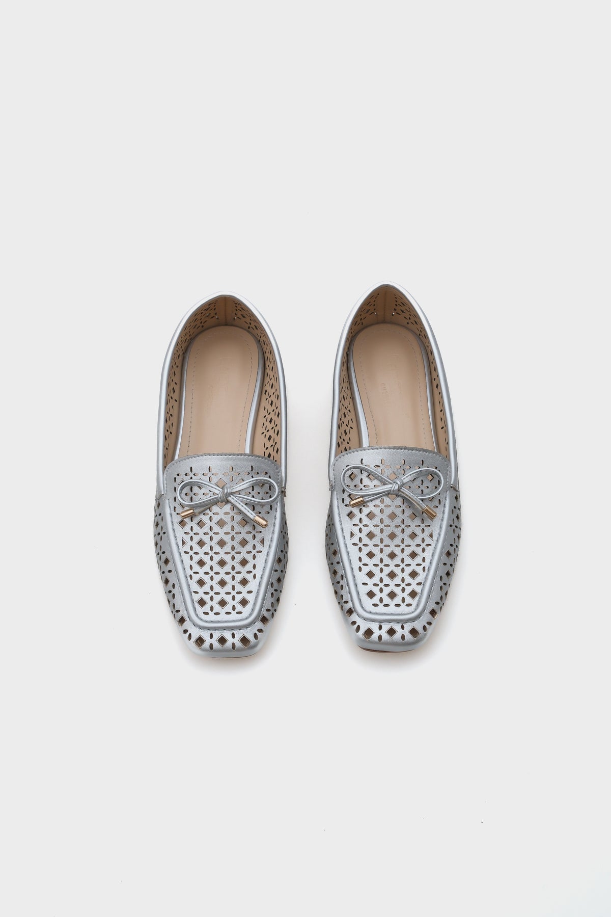 Cara Zımbalı Metalik Kadın Loafer