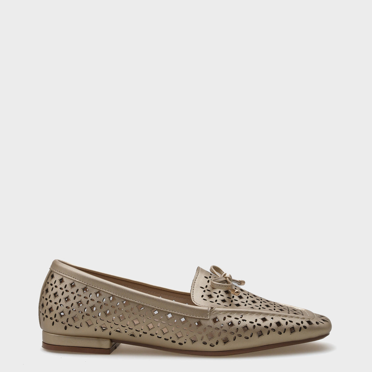 Cara Zımbalı Metalik Kadın Loafer
