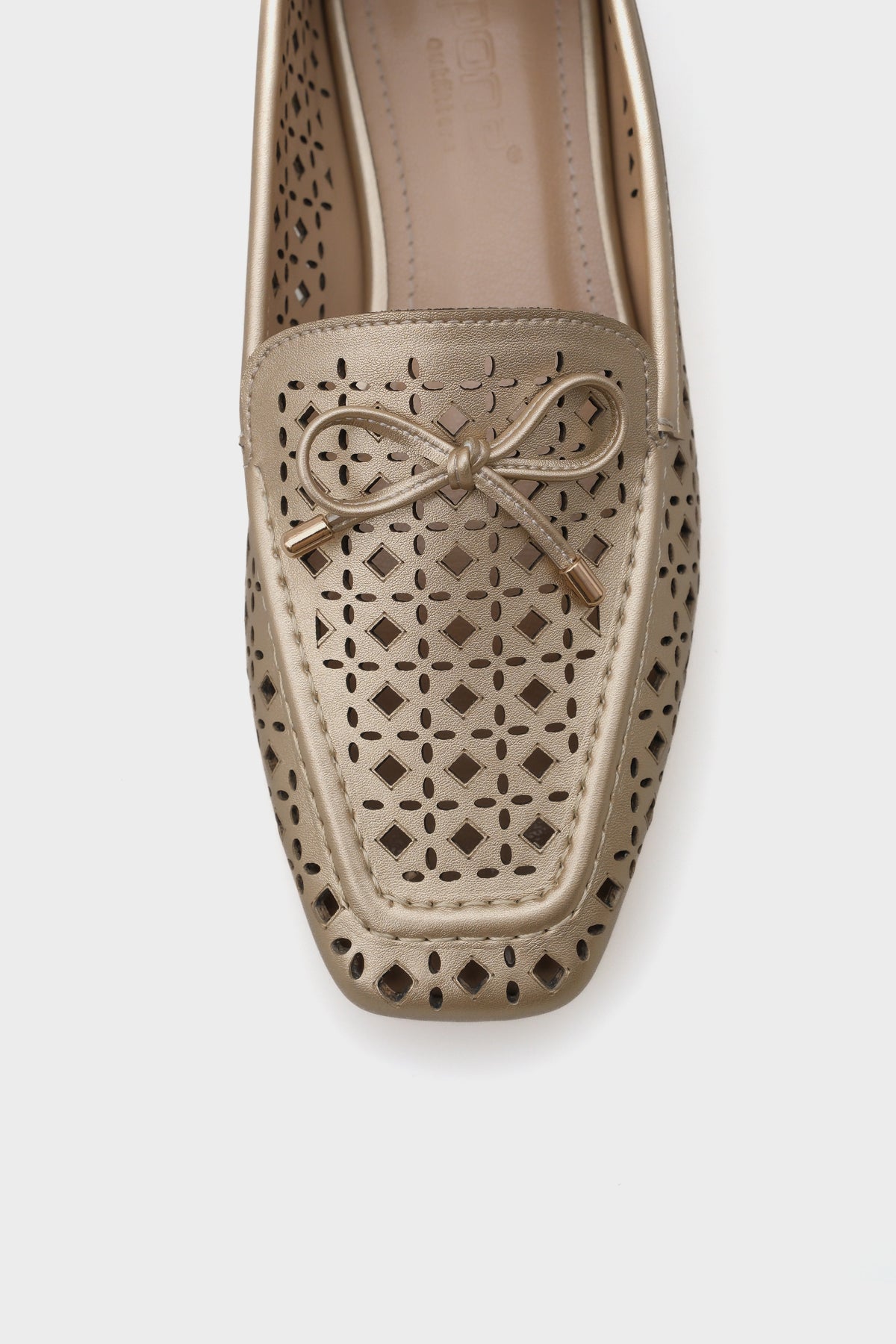 Cara Zımbalı Metalik Kadın Loafer