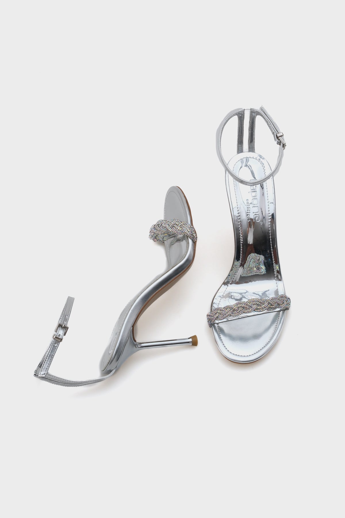 Daisey Topuklu Taşlı Bantlı Bilekten Bantlı Metalik Şık Kadın Sandalet