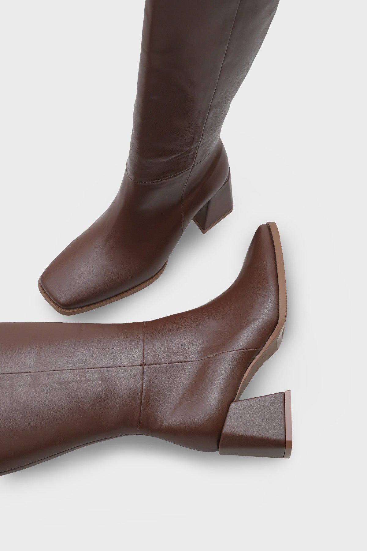 Merilyn  Küt Burunlu Kalın Orta Topuklu Fermuarlı Uzun Kadın Çizme