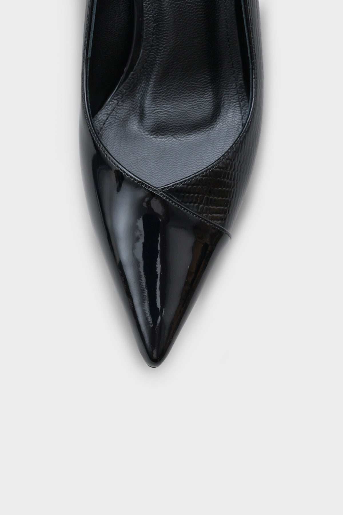 Brianne Orta Topuklu Bantlı Yılan Baskılı Hakiki Deri Astarlı Stiletto