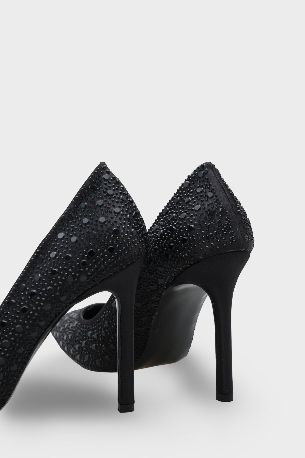 Lillian Taşlı Yüksek Topuklu Saten Şık Stiletto