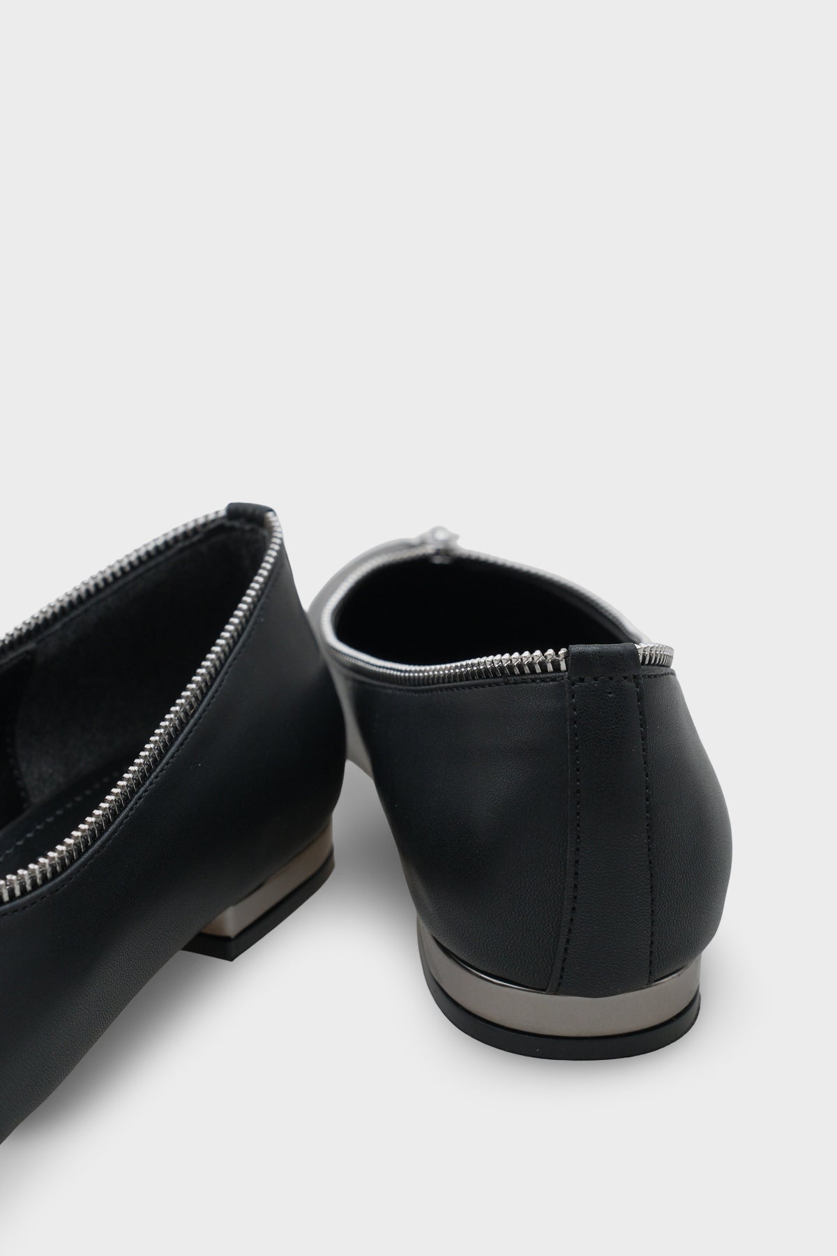 Laurella Kısa Topuklu Fermuarlı Kadın Babet