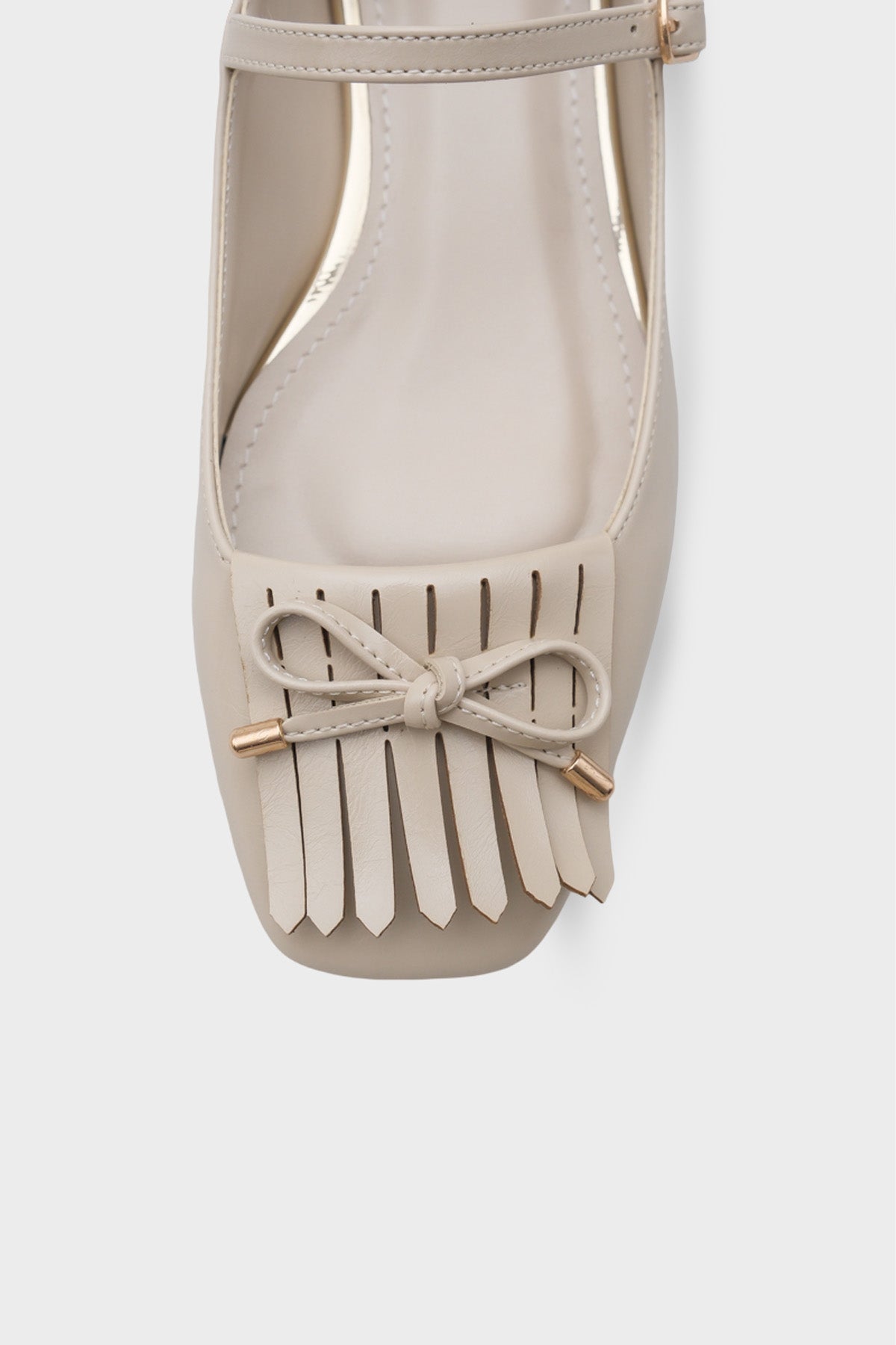 Kelsy Küt Burunlu Püsküllü Kısa Topuklu Kadın Babet