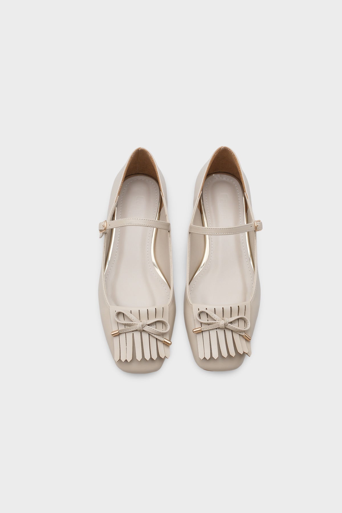 Kelsy Küt Burunlu Püsküllü Kısa Topuklu Kadın Babet