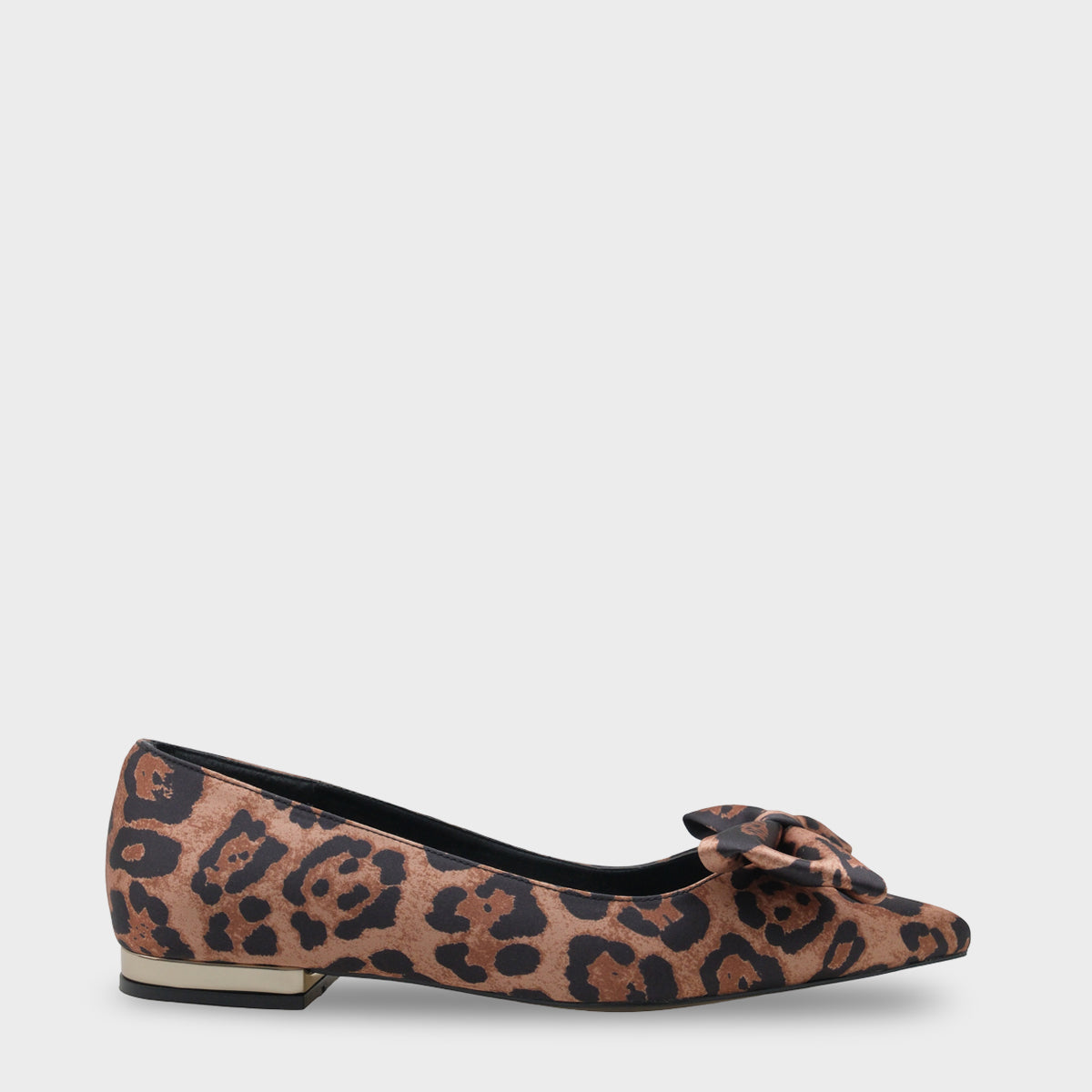 Zelma  Sivri Burunlu Kısa Topuklu Fiyonklu Saten Kadın Babet