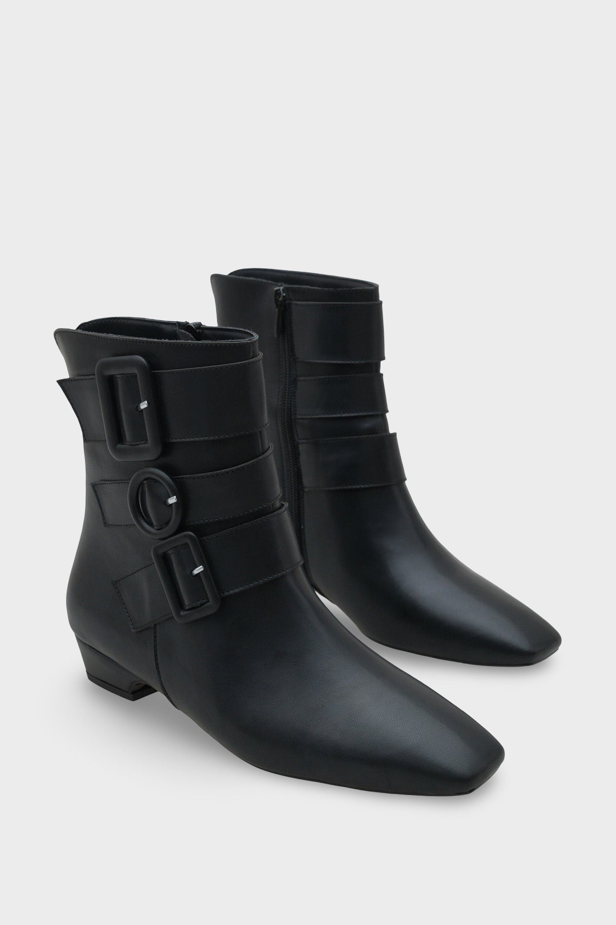 Shane  Kısa Topuklu Yandan Fermuarlı Tokalı Küt Burun Kadın Bot