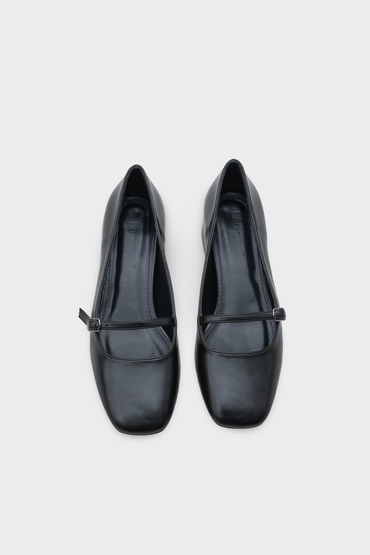 Elyn Kısa Topuklu Küt Burunlu Bantlı Mary Jane Kadın Ayakkabı