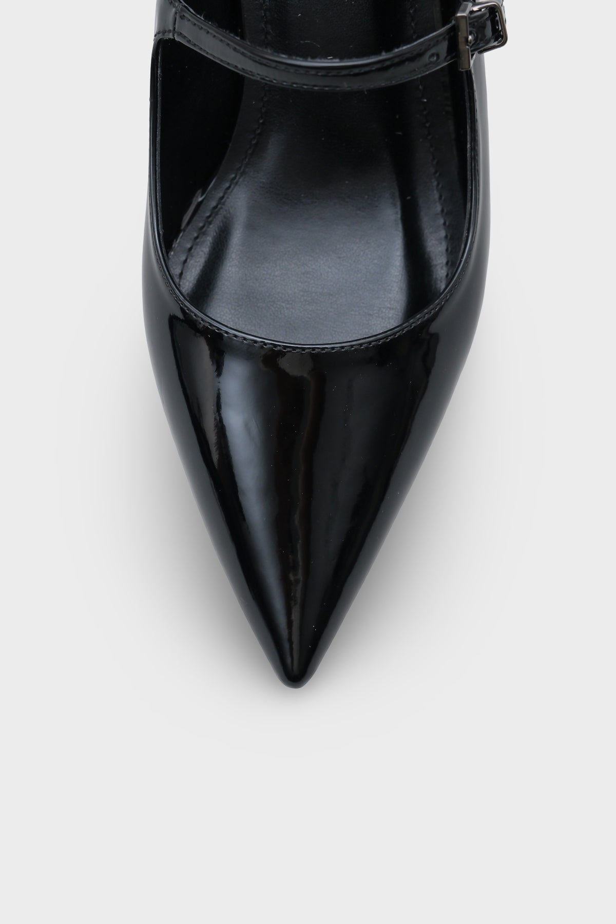 Melody Sivri Burunlu Orta Topuklu Rugan Görünümlü Kadın Ayakkabı