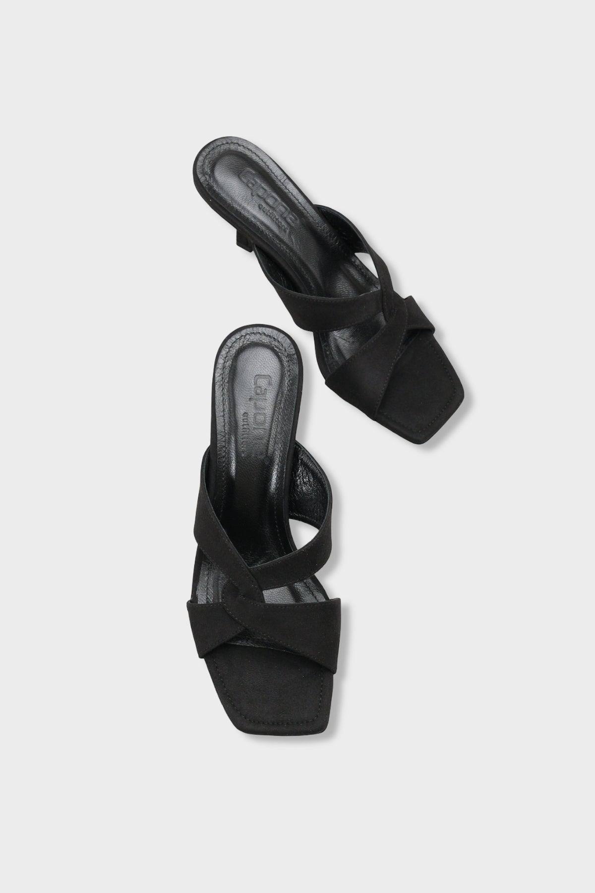 Sissy Hakiki Deri Astarlı Küt Burunlu Çapraz Bantlı Orta Topuklu Süet Görünümlü Şık Kadın Terlik