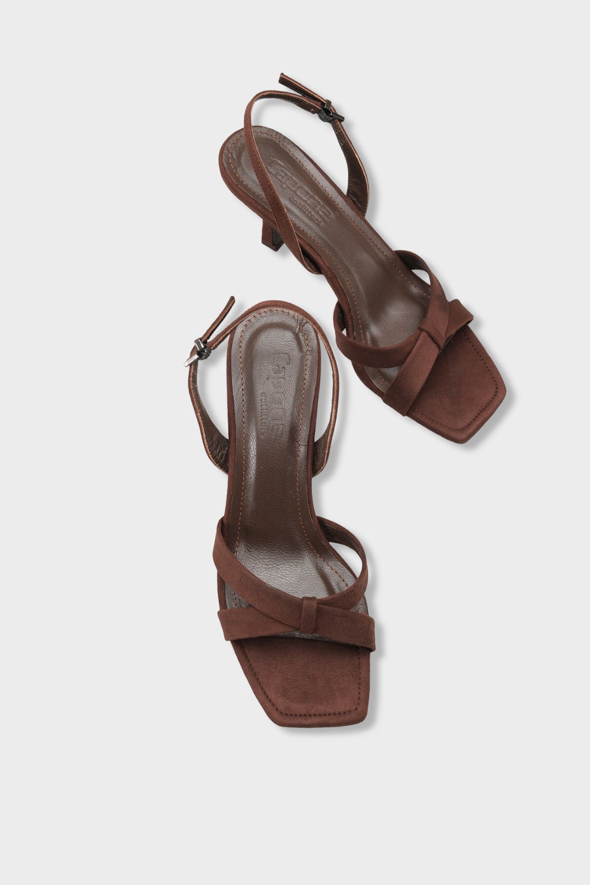 Roxana Hakiki Deri Astarlı Küt Burunlu Çapraz Bantlı Orta Topuklu Süet Görünümlü Şık Kadın Ayakkabı