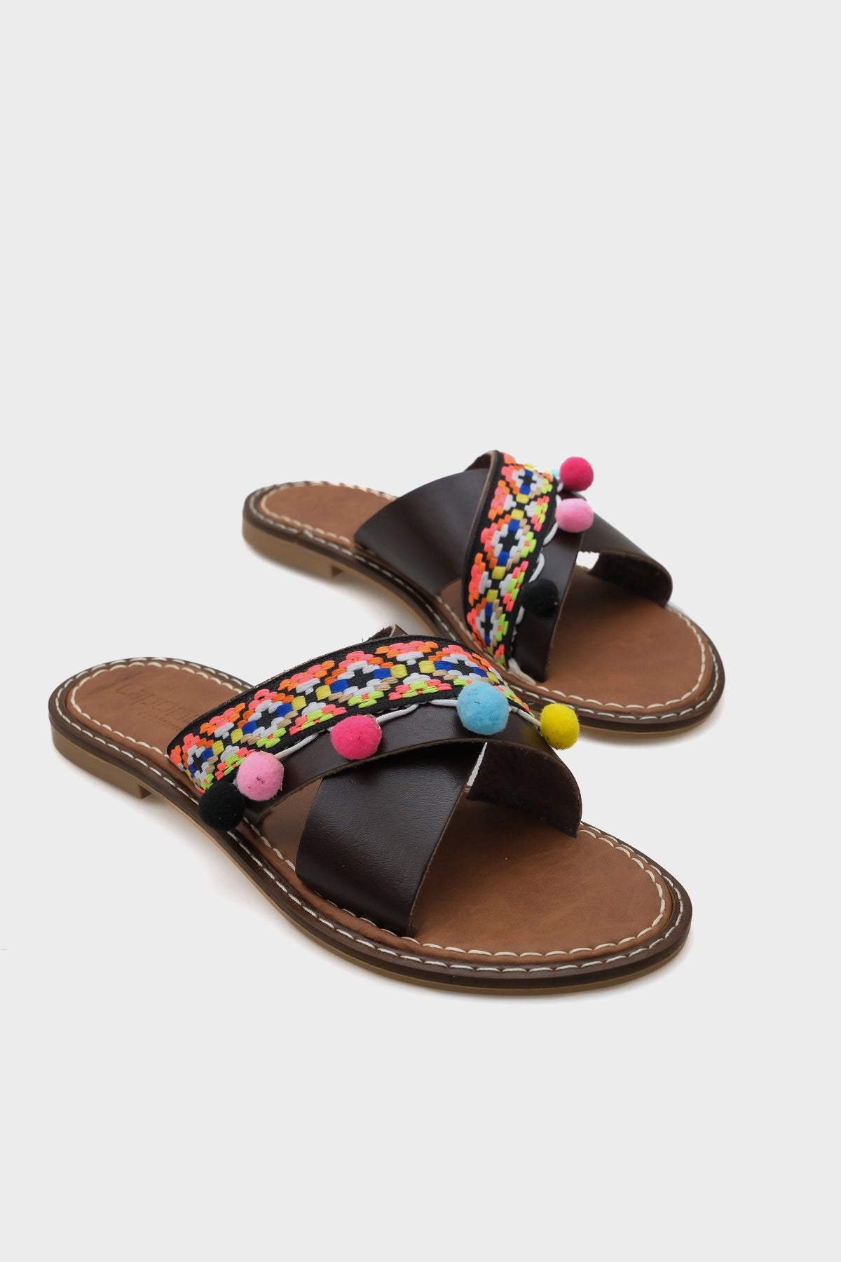 Mada 8084 Hakiki Deri Ponponlu Kadın Terlik