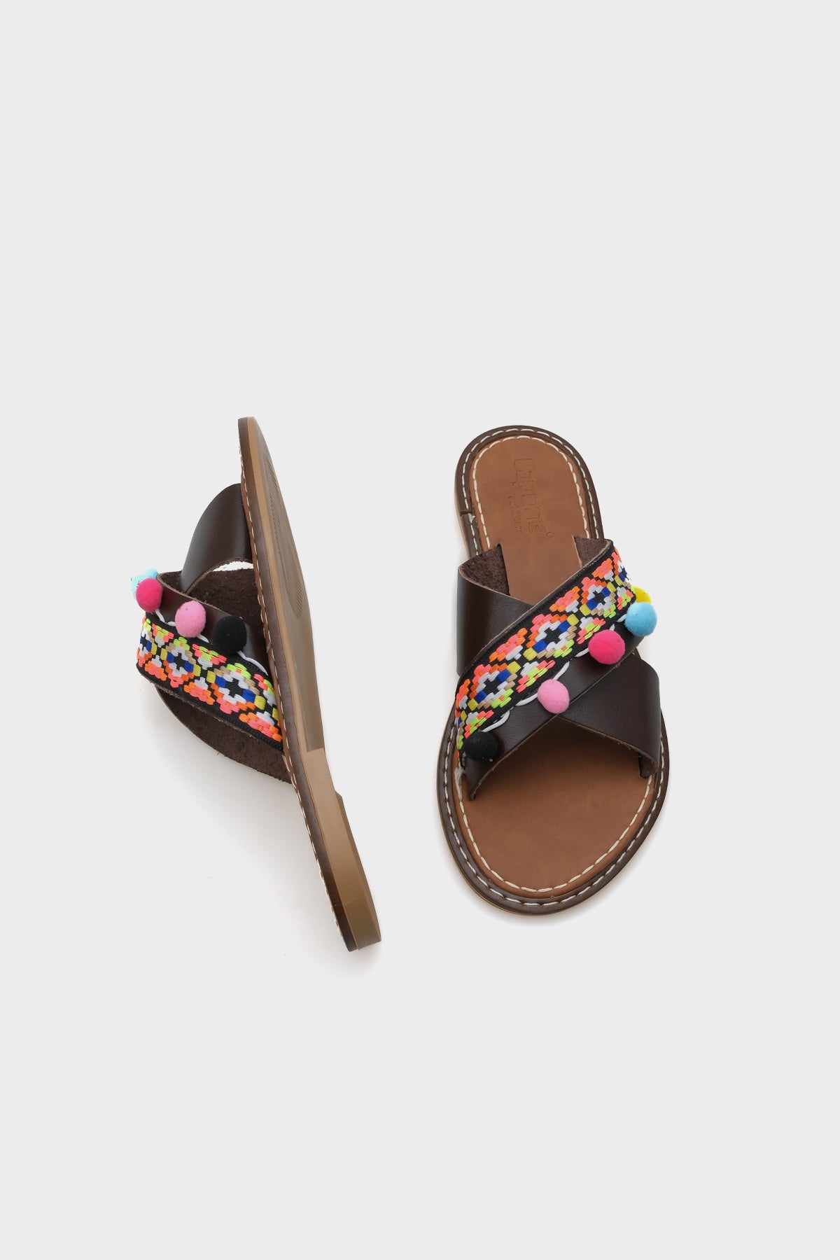 Mada 8084 Hakiki Deri Ponponlu Kadın Terlik