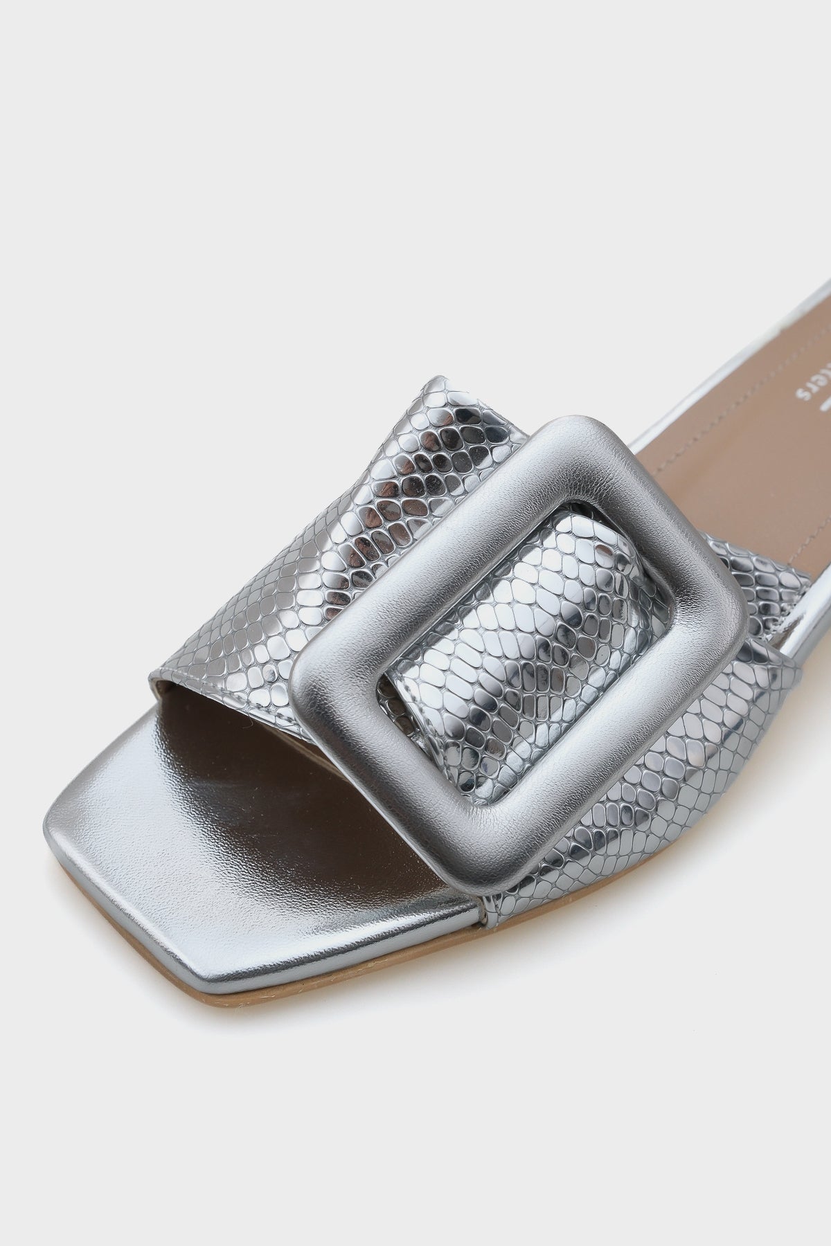 Malia Kısa Topuklu Tokalı Rugan Kroko Kadın Terlik