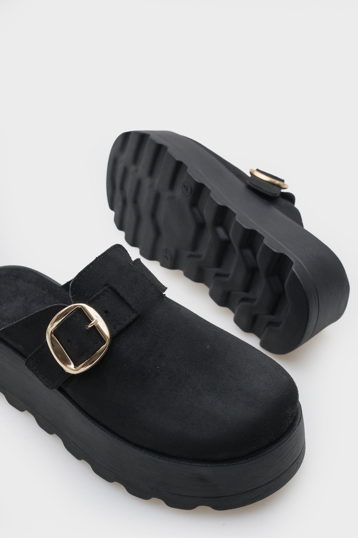 Minette Kürklü Süet Görünümlü Kadın Sabo