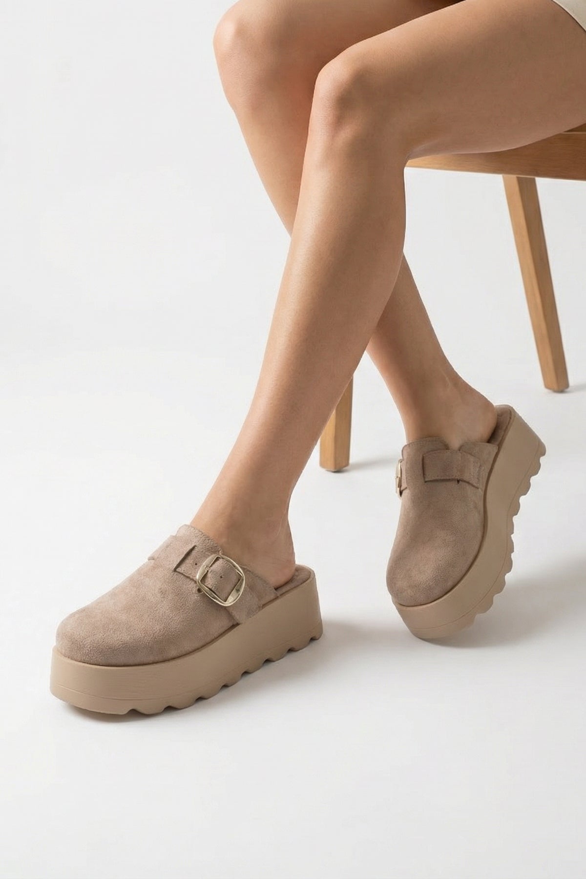 Minette Kürklü Süet Görünümlü Kadın Sabo