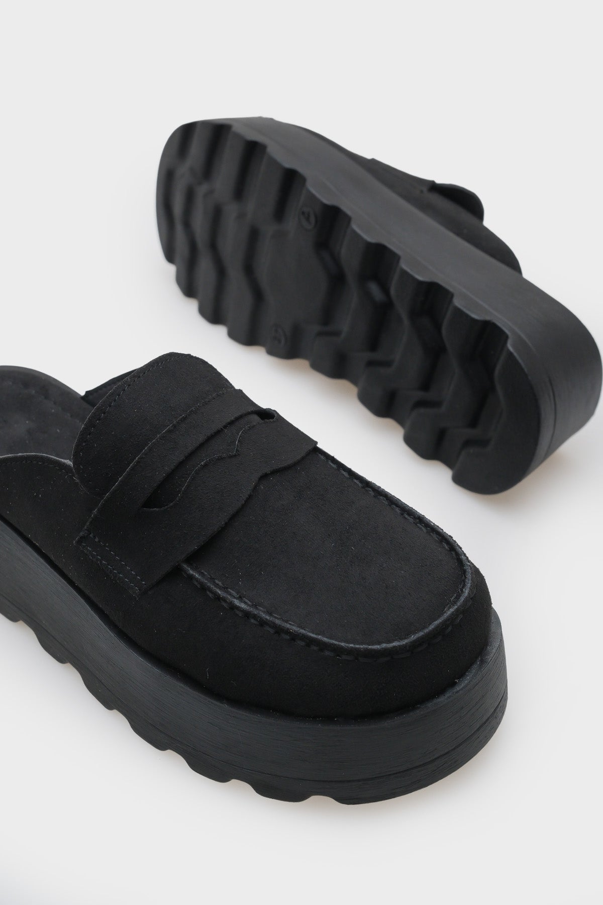 Karrie Kürklü Süet Görünümlü Kadın Sabo