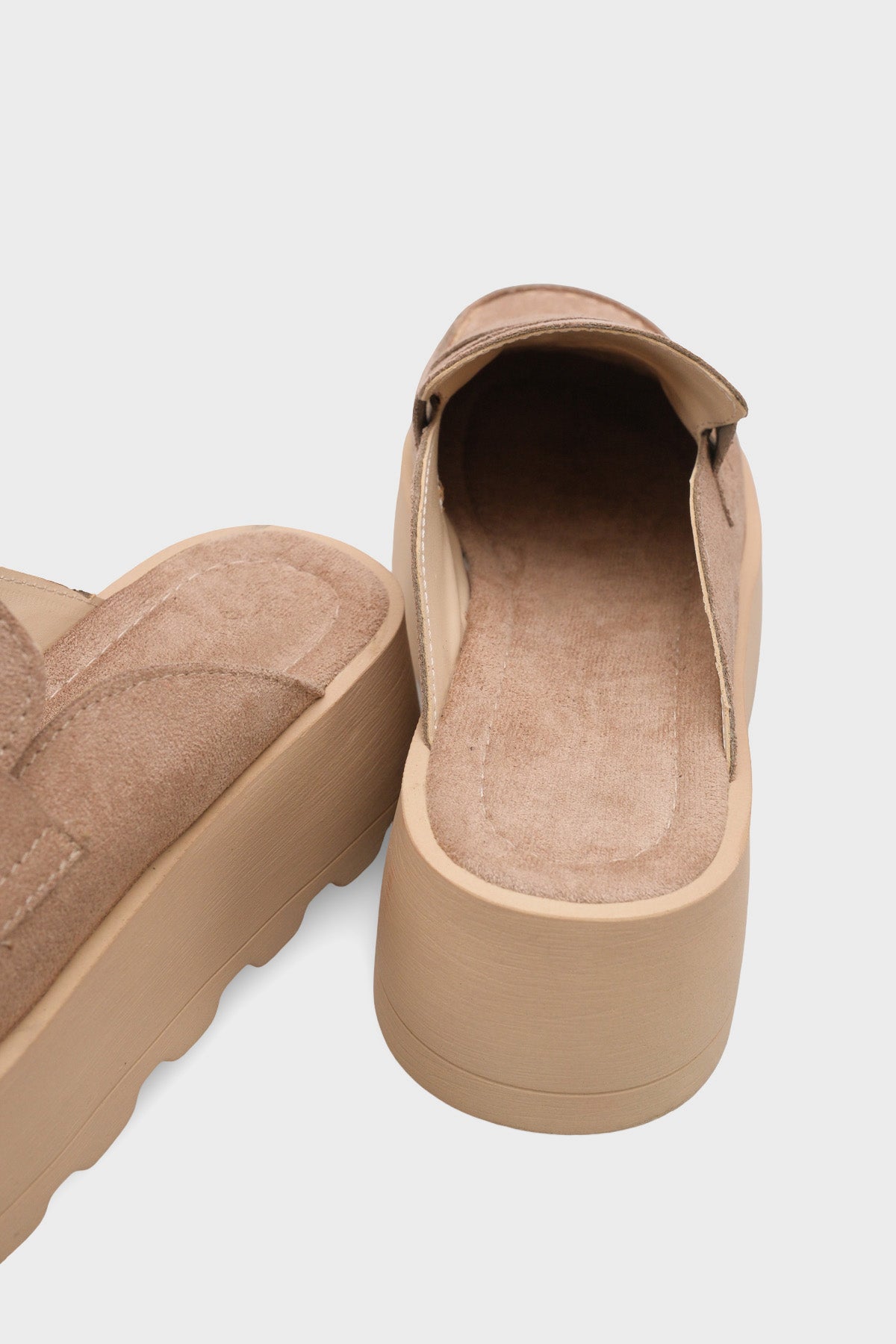 Karrie Süet Görünümlü Kadın Sabo