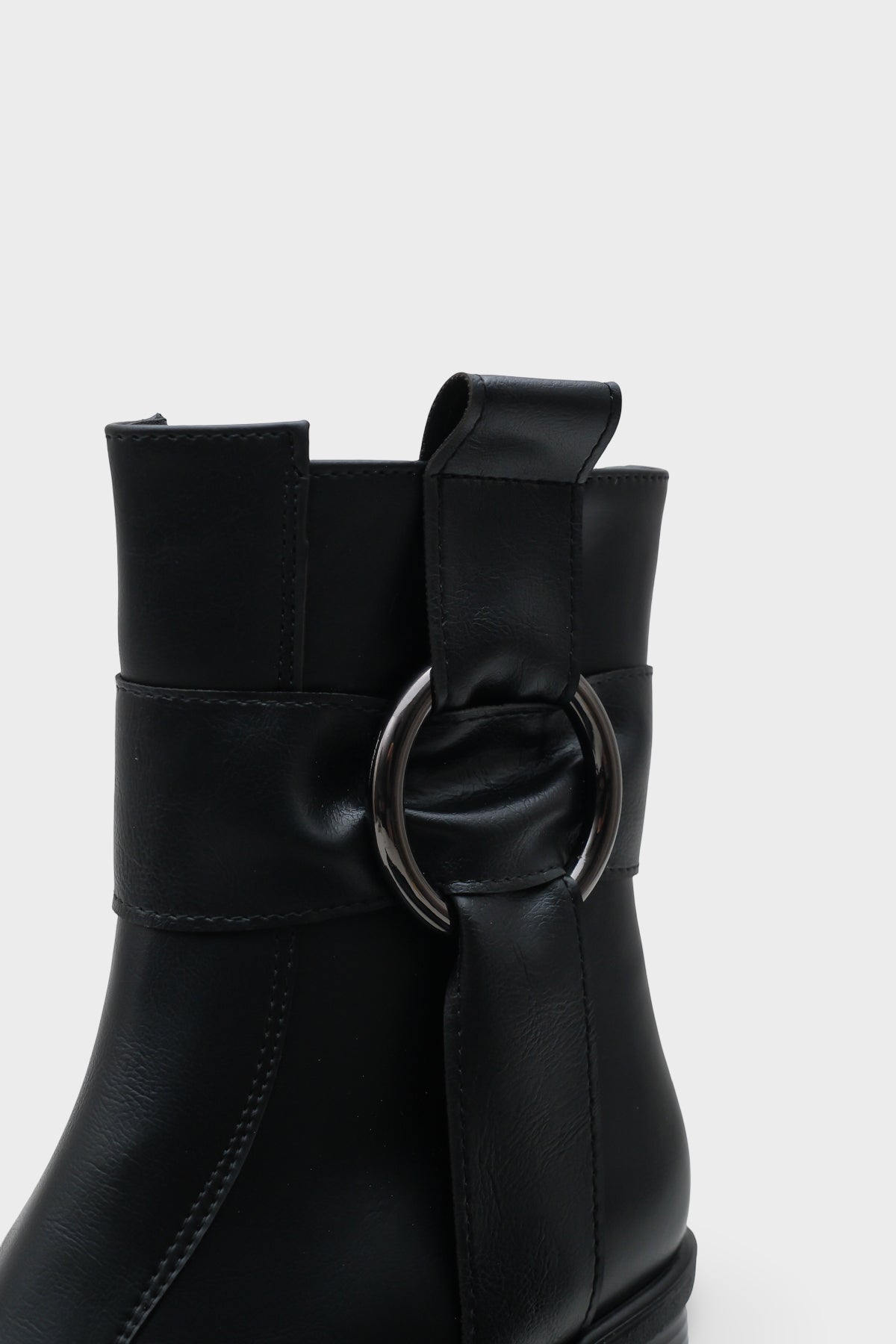 Tiffany Yuvarlak Burunlu Yandan Fermuarlı Orta Topuklu Kadın Bot