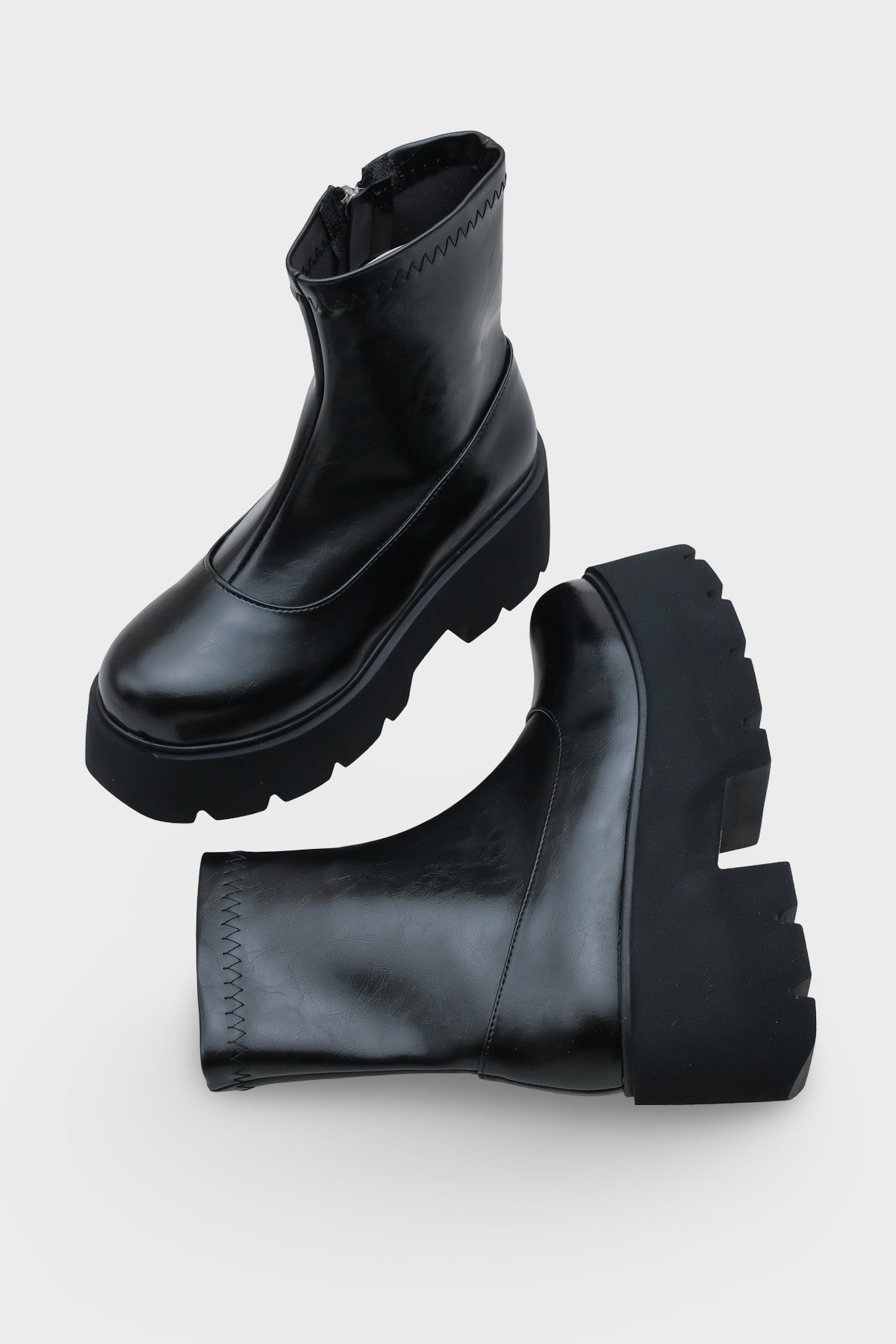 Viviana Trak Tabanlı Kadın Bot