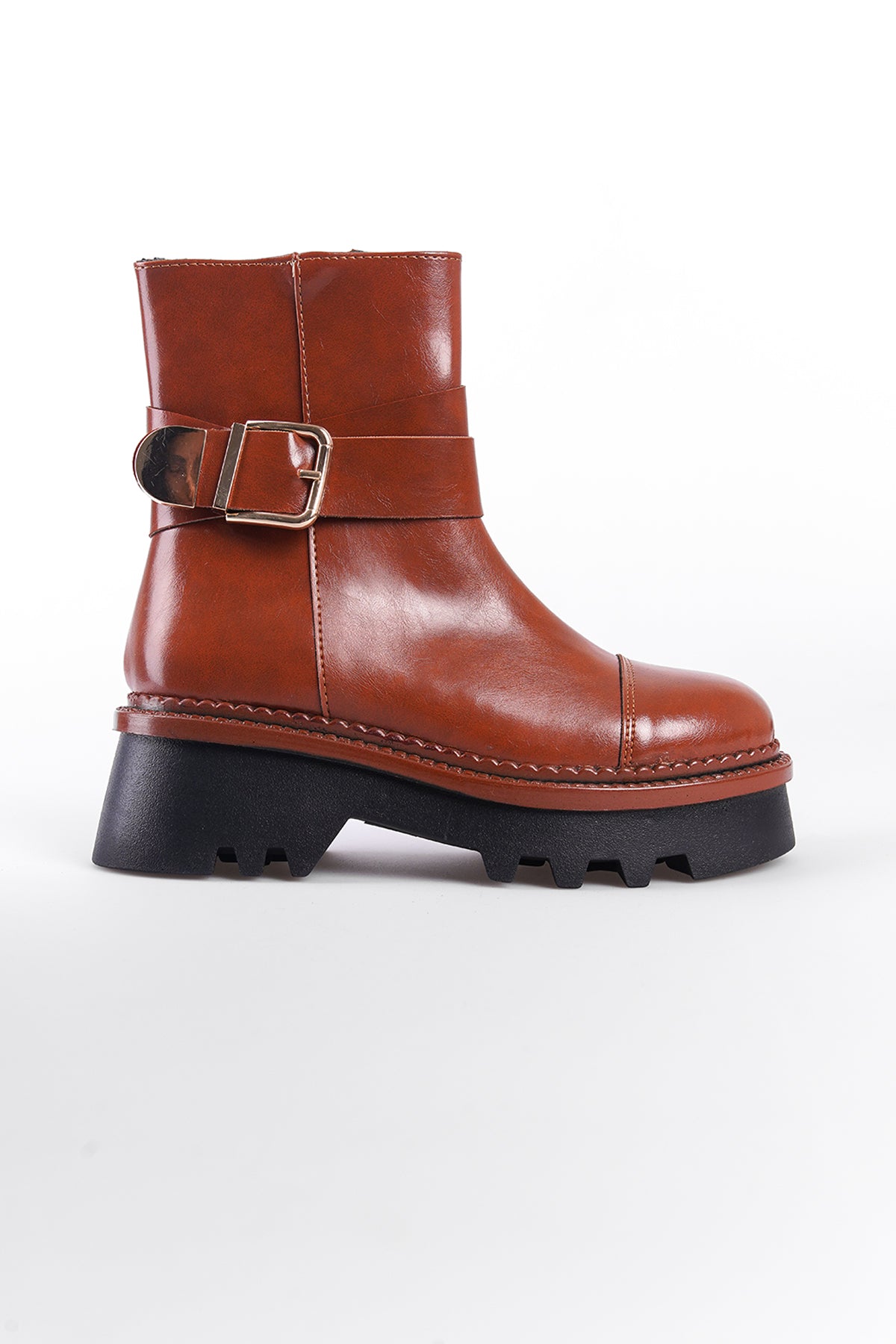 Giselle Trak Tabanlı Metal Tokalı Yandan Fermuarlı Kadın Uzun Bot