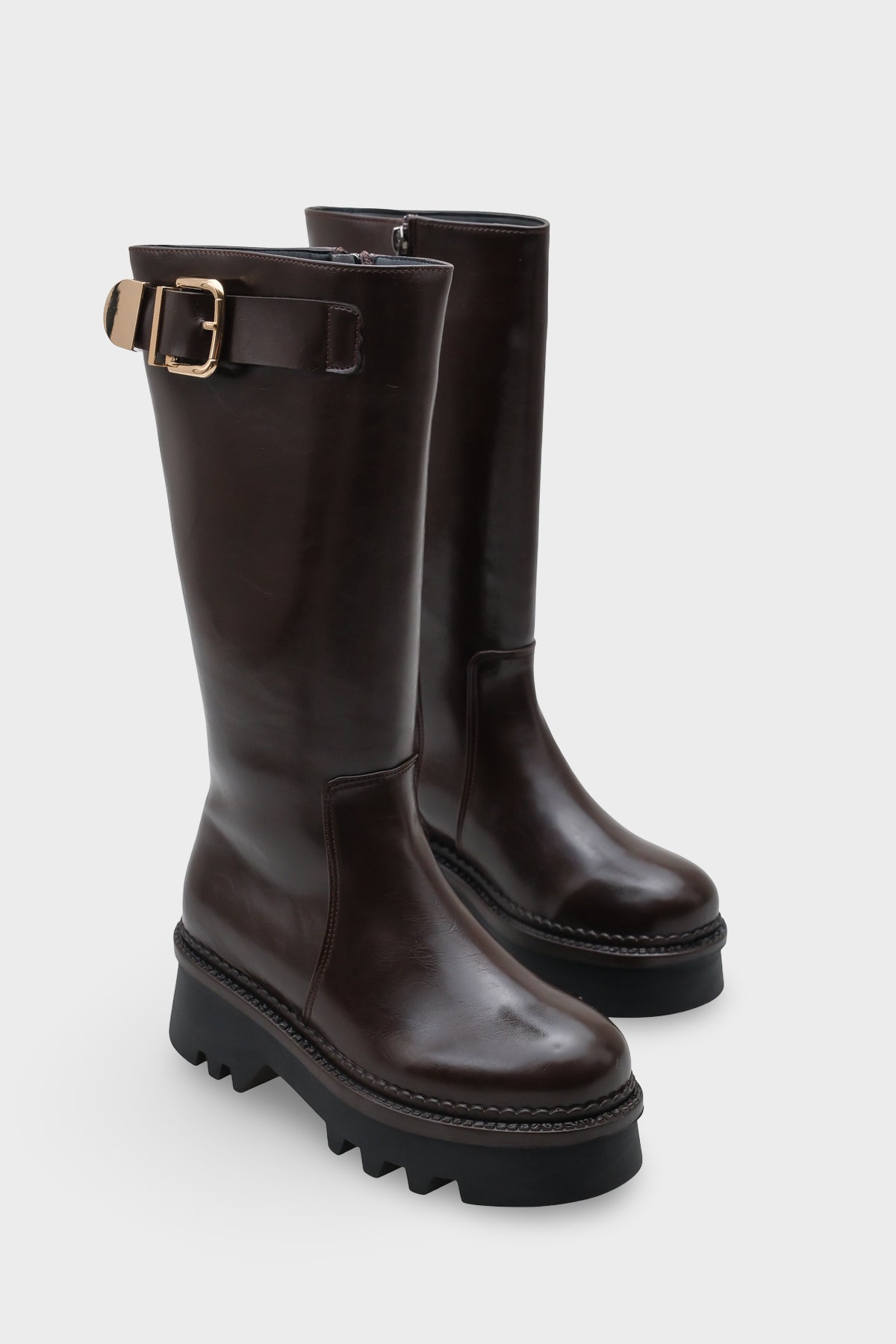 Norry Trak Tabanlı Metal Tokalı Yandan Fermuarlı Kadın Çizme