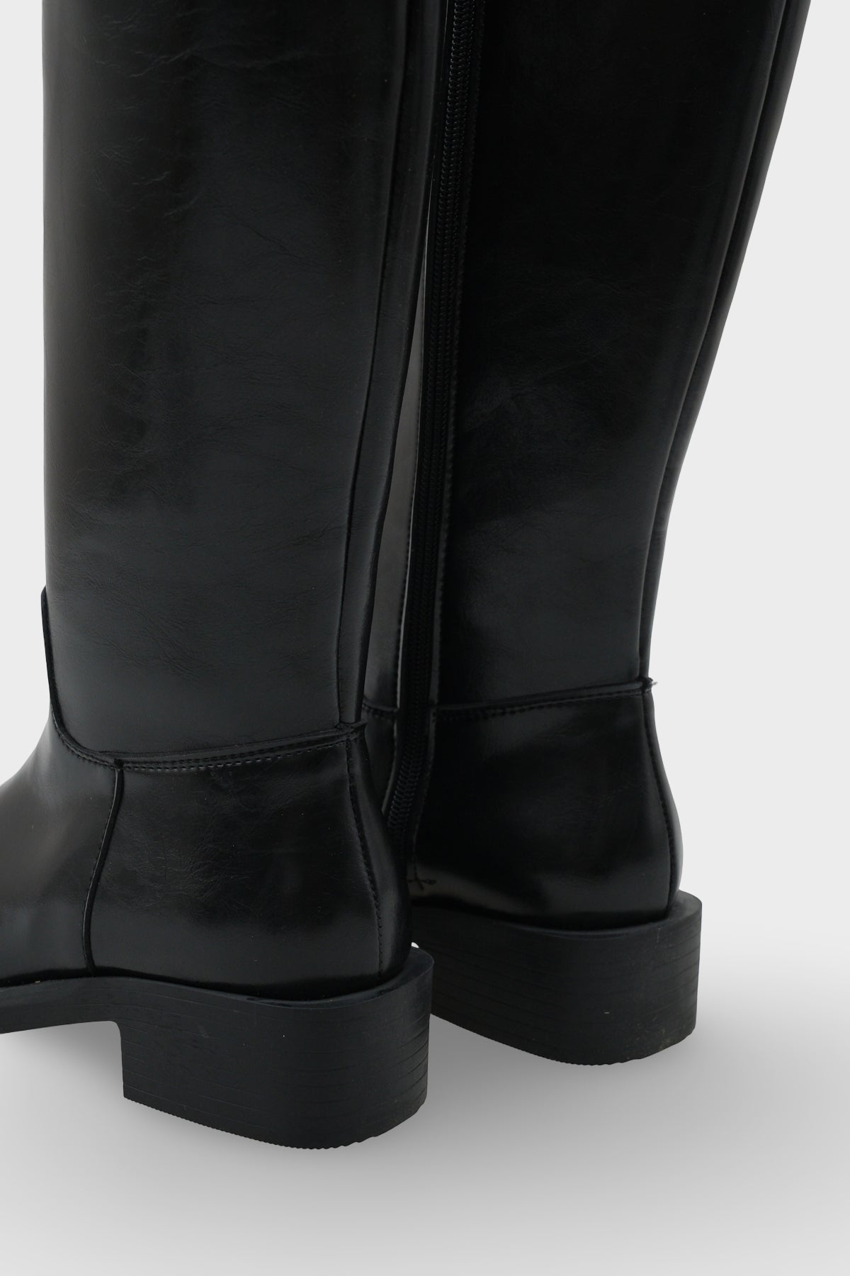 Zena Yuvarlak Burunlu Kadın Çizme