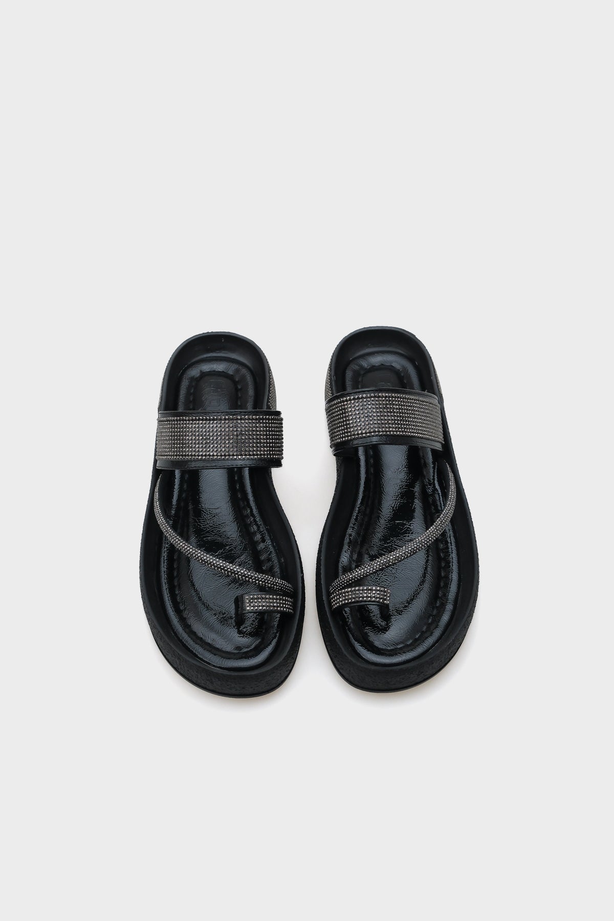 Mara Taşlı Bantlı Taşlı Detaylı Dolgu Topuk Metalik Kadın Terlik