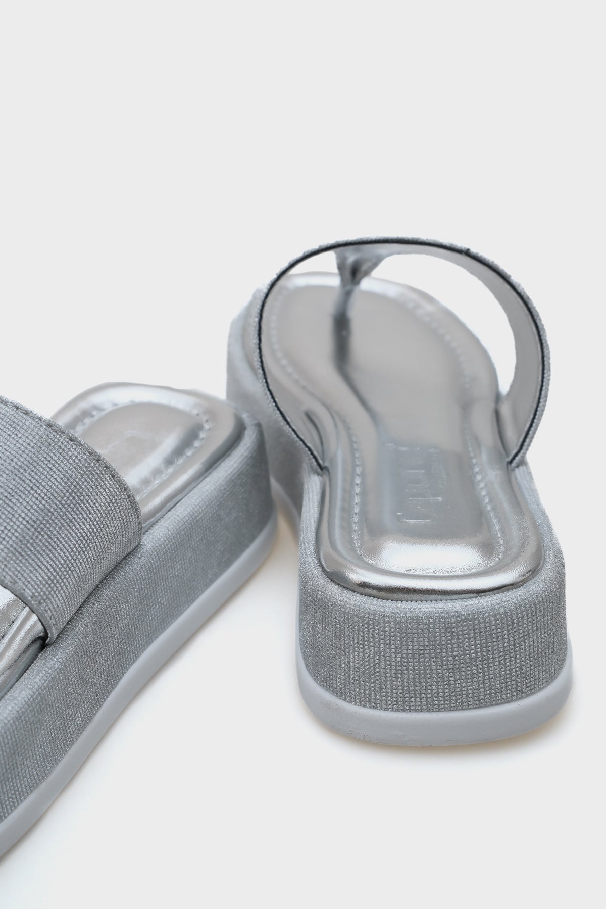 Margalo Dolgu Topuklu Taşlı Parmak Arası Kadın Terlik