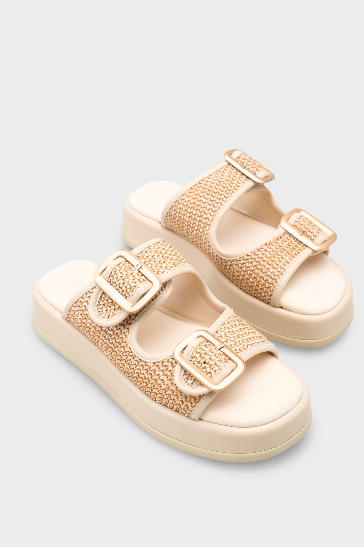 Marge Dolgu Topuklu Çift Bantlı Tokalı Kadın Terlik