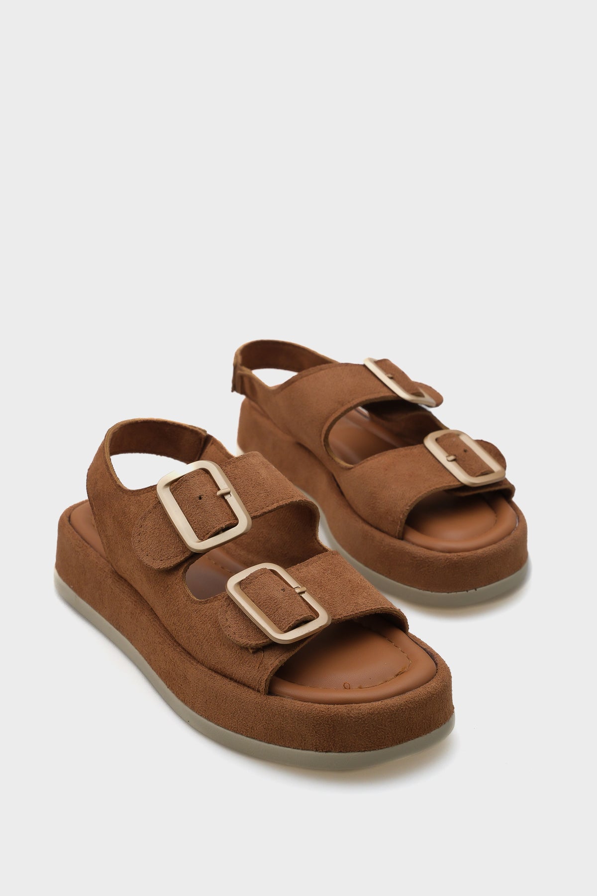 Denice Dolgu Topuklu Çift Bantlı Tokalı Kadın Sandalet