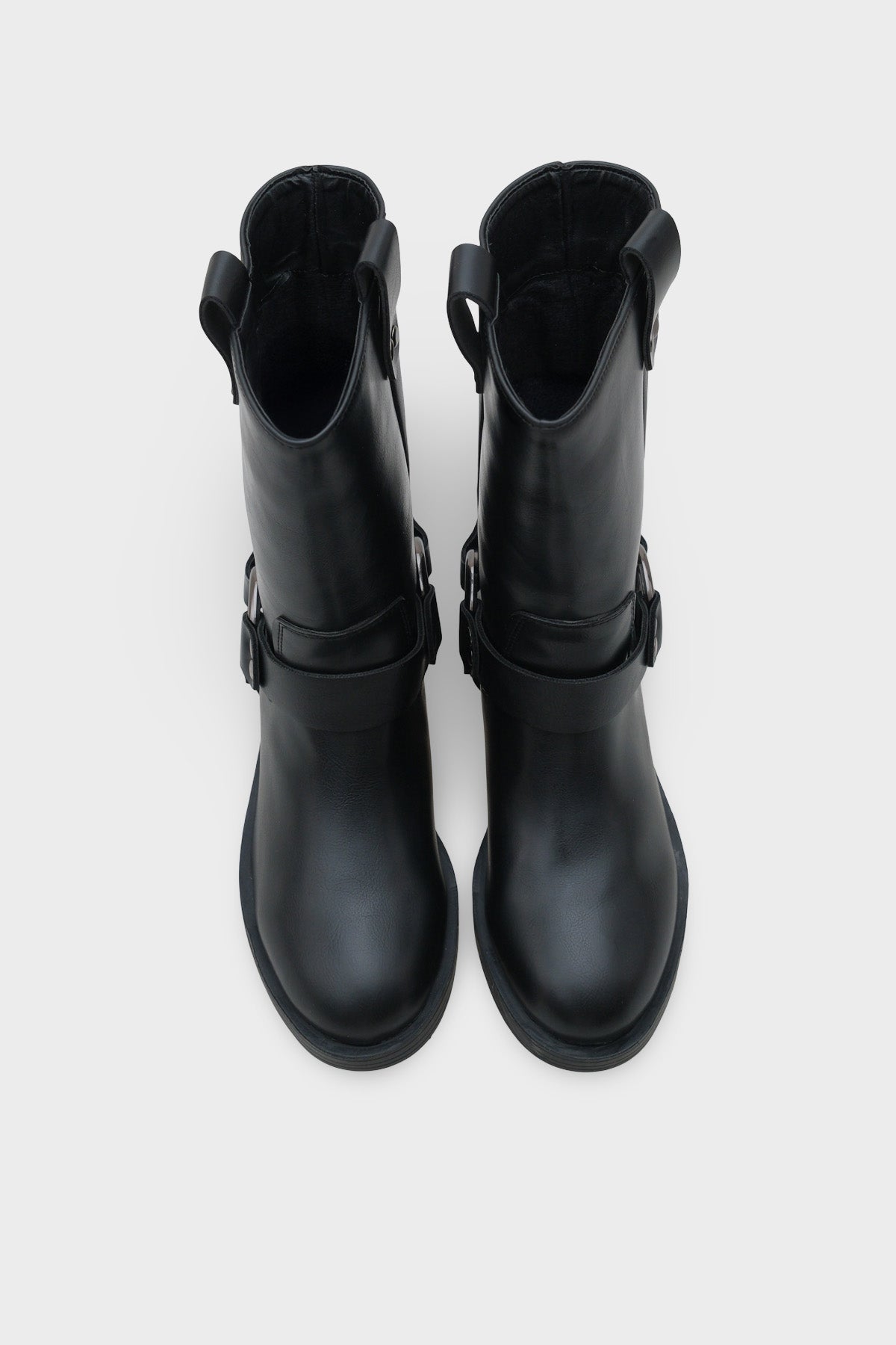 Leslie Metal Aksesuarlı Motorcu Bot