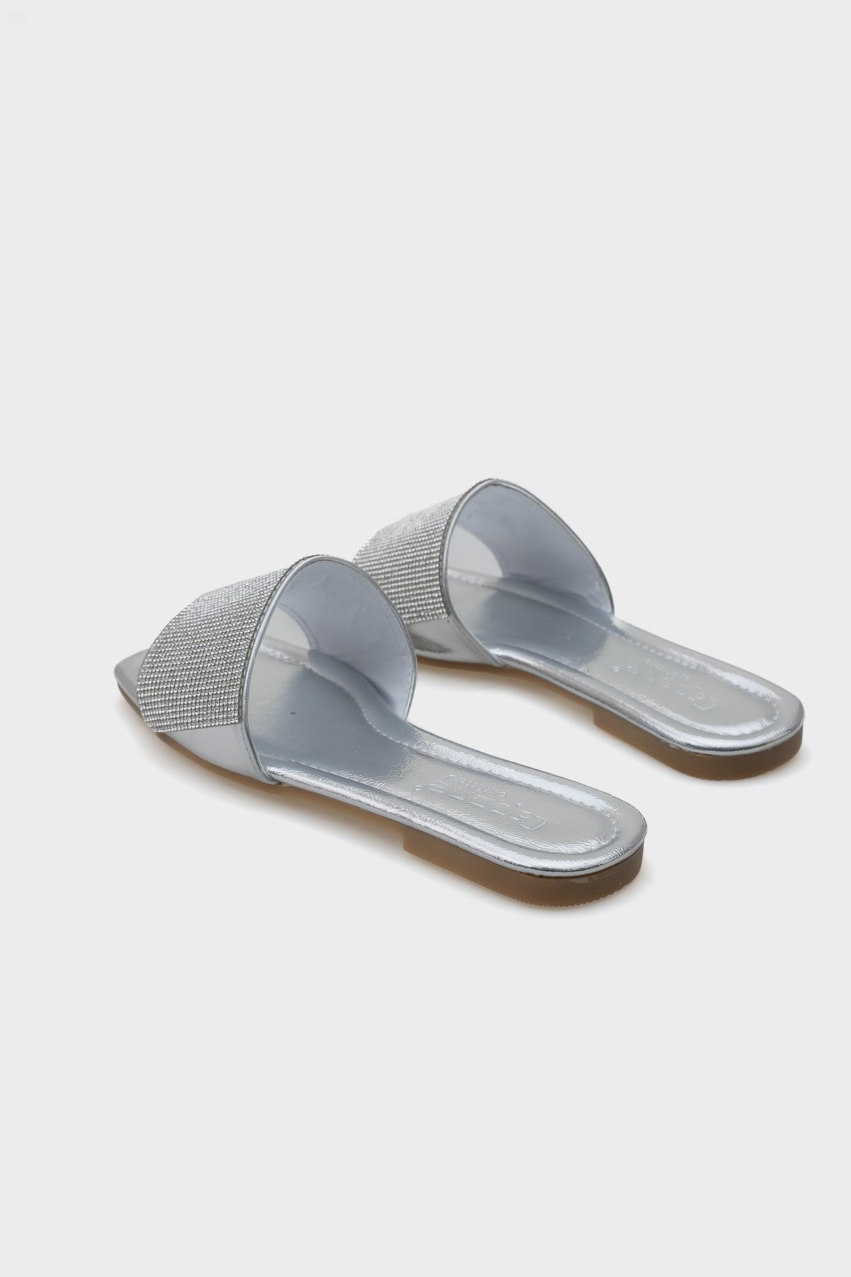 Margo Taşlı Tek Bantlı Düz Topuk Kadın Terlik