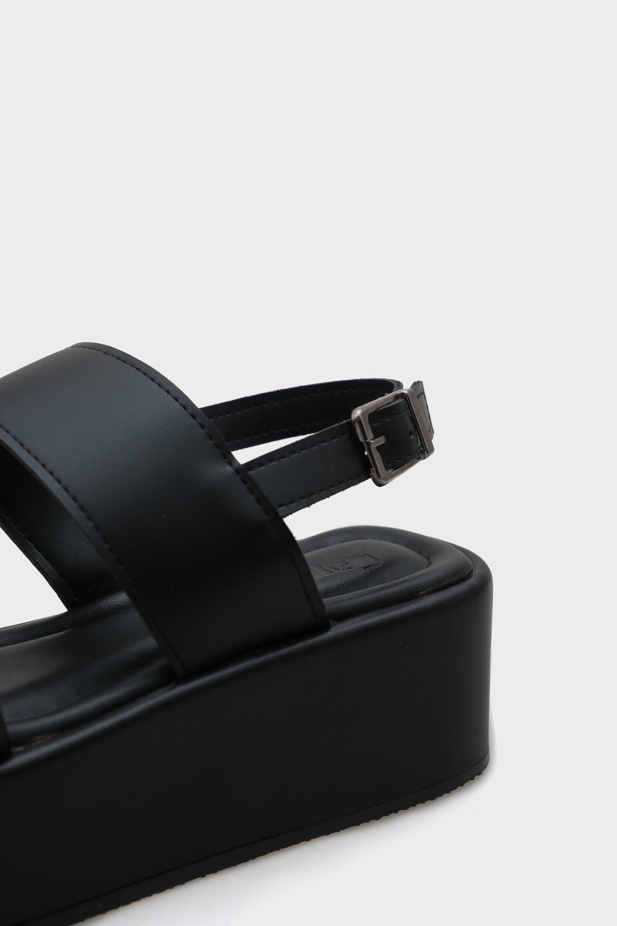 Diana Kalın Çift Bantlı Dolgu Topuklu Kadın Flatform Sandalet